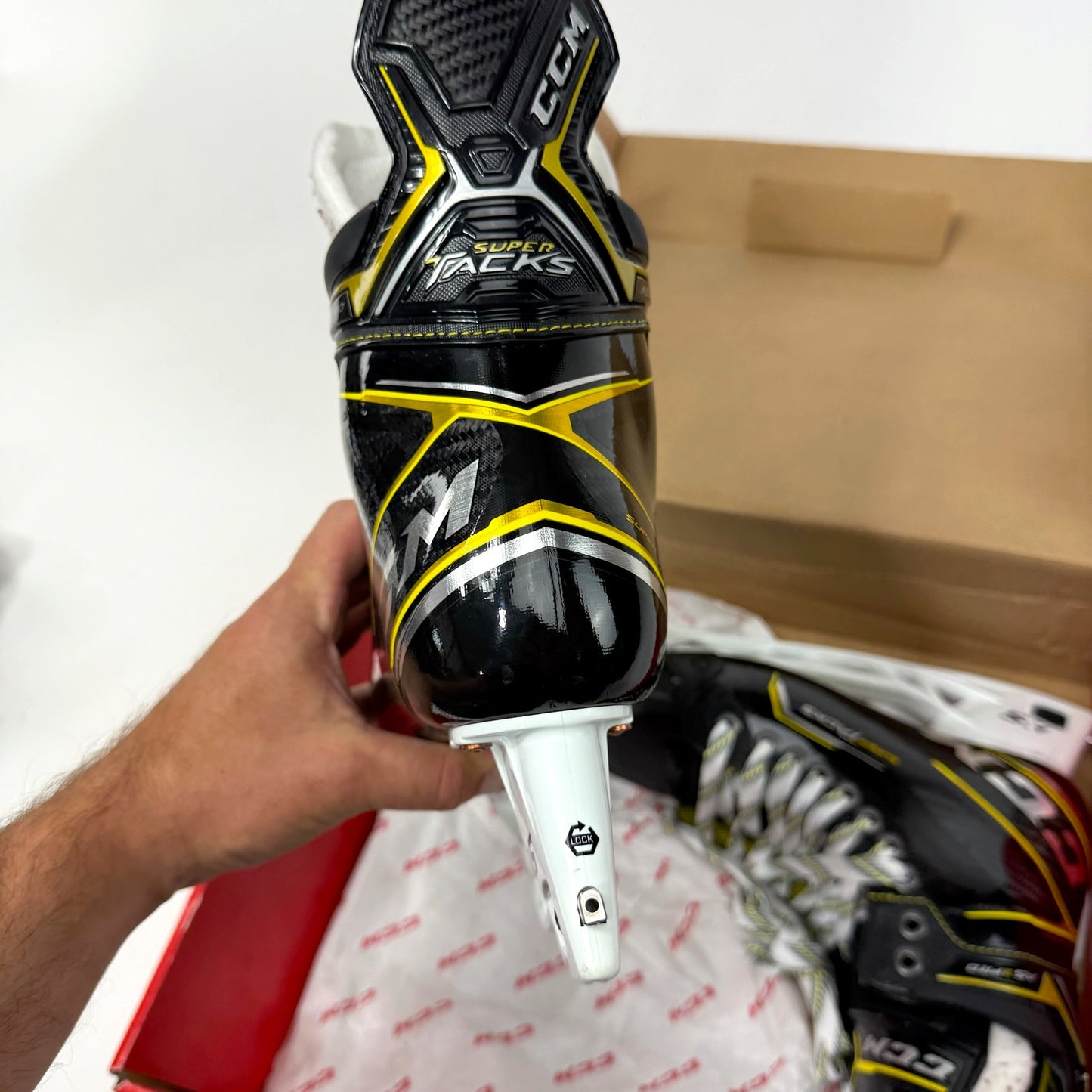 New CCM Tacks AS3 Pro Skates | Size 6 EE | AB965