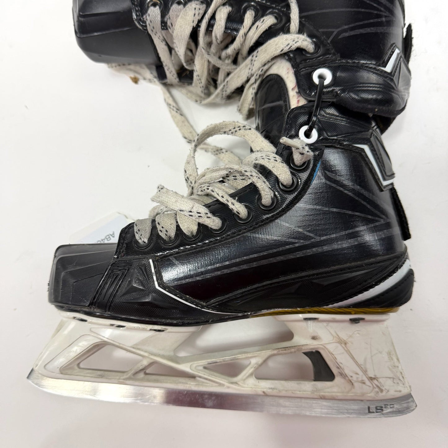 Used Bauer Supreme S190 Goalie Skates | Size 3 D | AB461