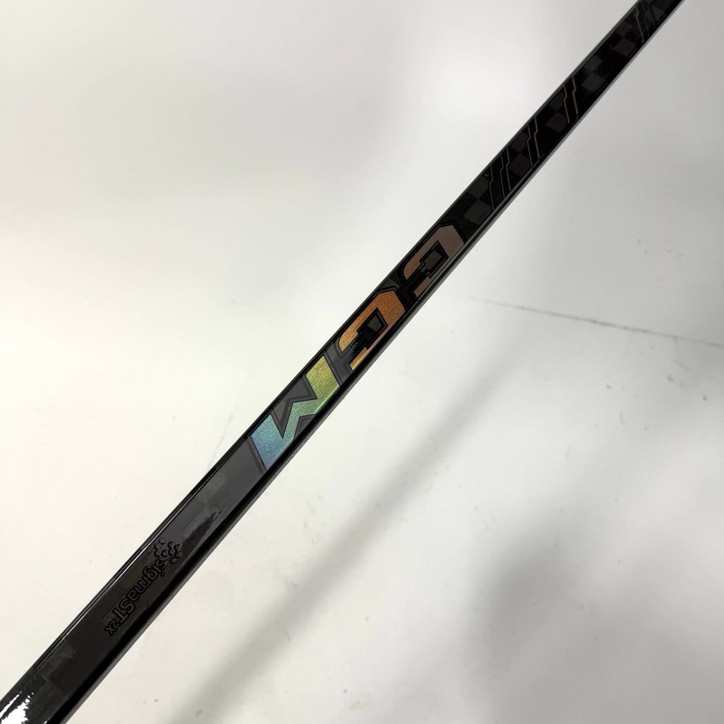 New Left Black CCM Tacks XF Ghost | 50 Flex P90T Curve Grip | J233 - Top Flight Hockey