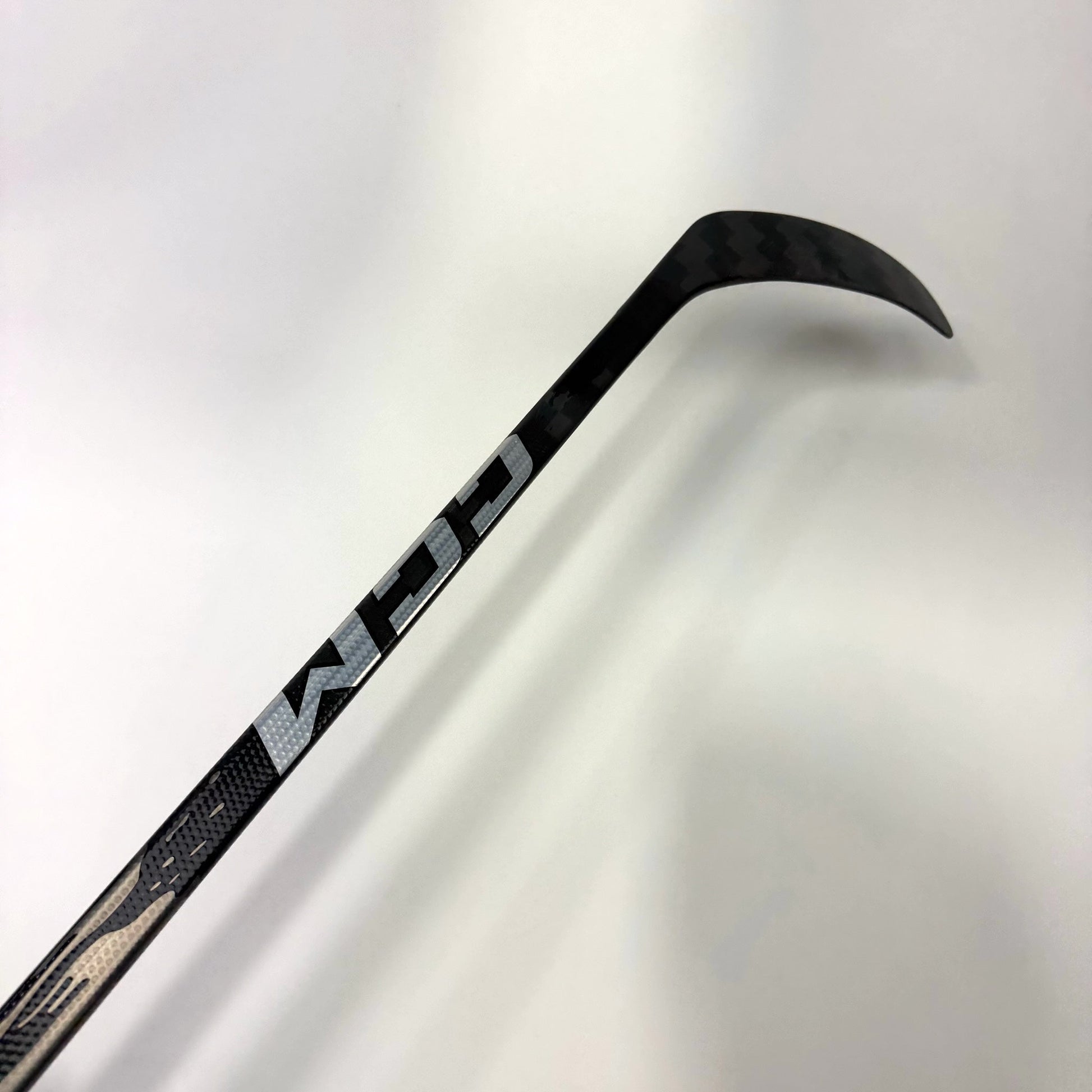 UNRELEASED - New Left Chrome CCM Jetspeed FT9 Pro | 90 Flex P92M Curve Grip | J185 - Top Flight Hockey