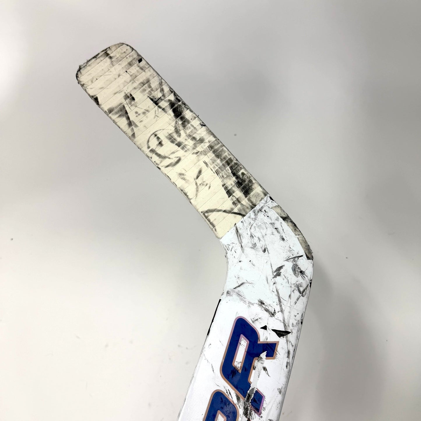 Used Regular White/Red Bauer Flylite Goalie Stick | 24" Paddle P34 Curve | AB708