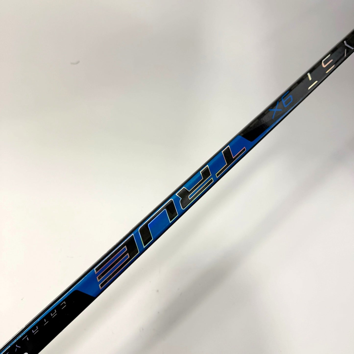 Used Right Blue True Catalyst 9x | 85 Flex P92 Curve Grip | AB734