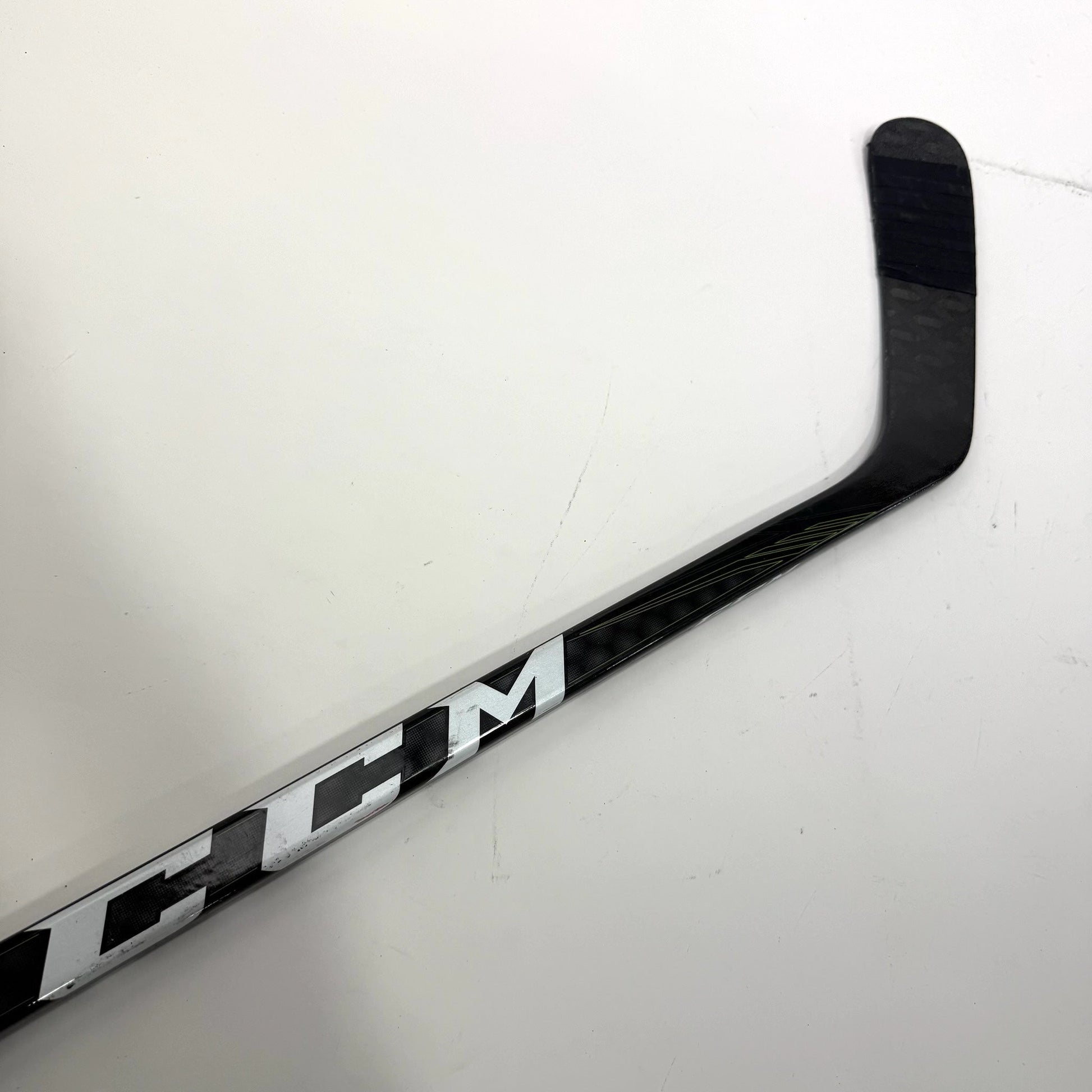 Used Left CCM Ribcor Trigger ASY | 95 Flex P92 Curve Grip | Martinook | BH234 - Top Flight Hockey