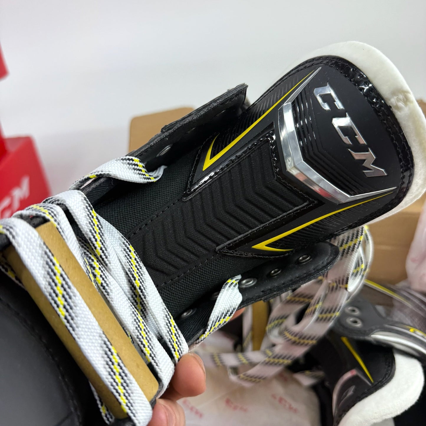 New CCM Super Tacks AS1 Skates | Jr 4.5D | CCM482