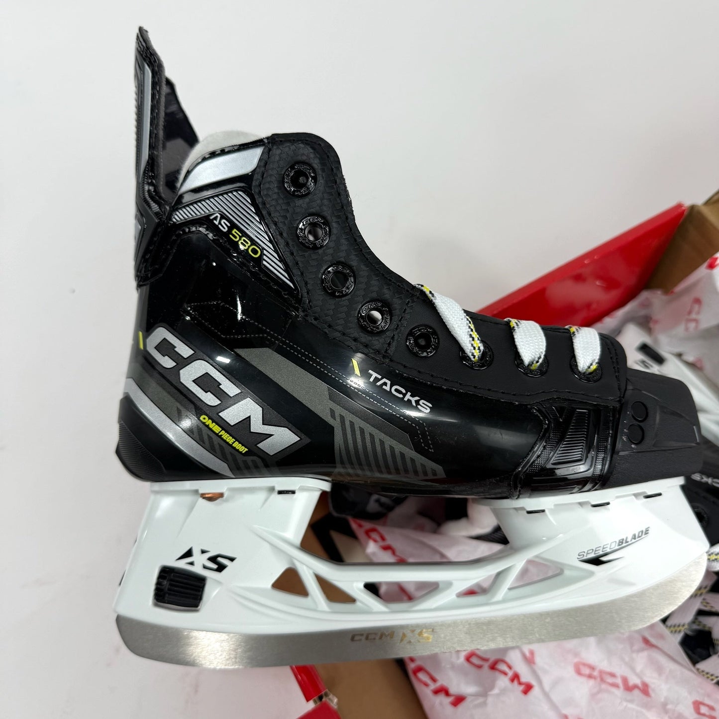 New CCM Tacks AS580 Skates | Jr 13.5-1.5 R | J712 - Top Flight Hockey