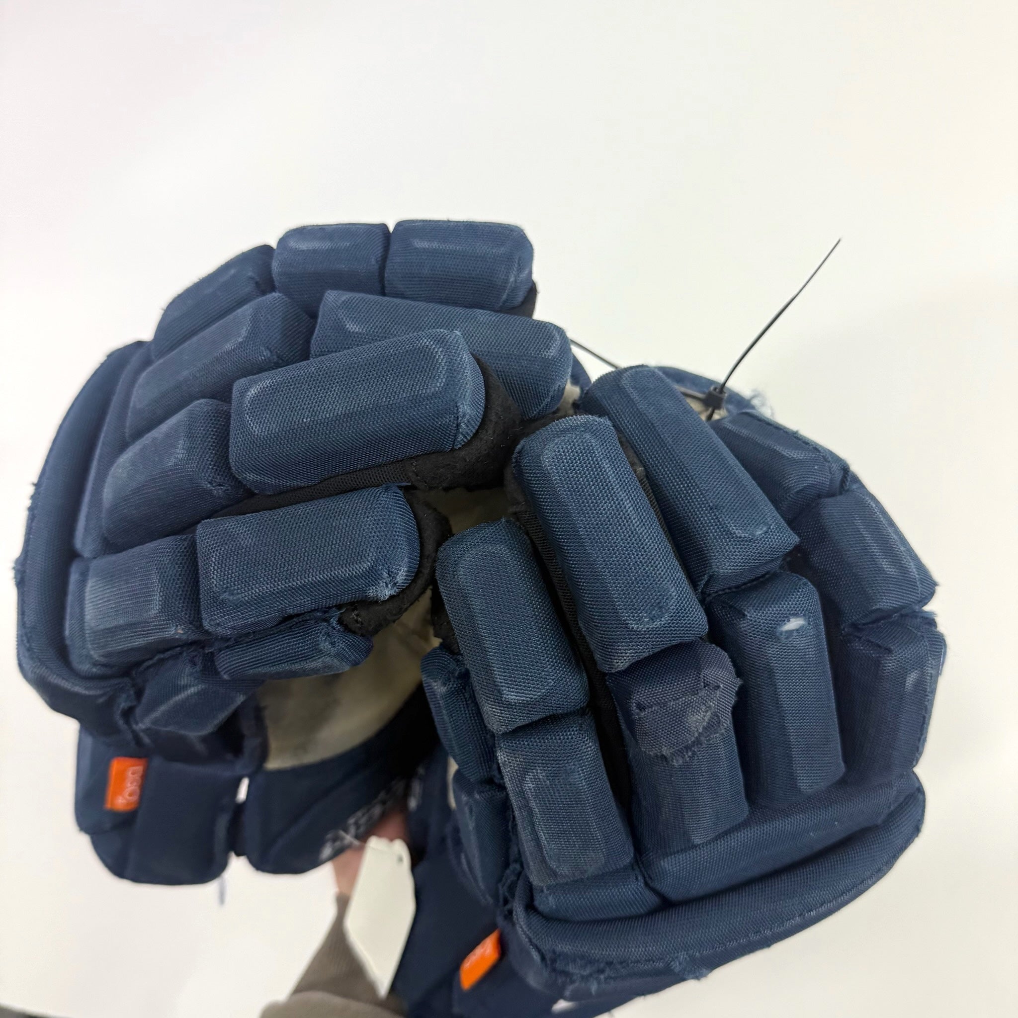 Used Navy CCM Jetspeed Pro Gloves | 14" | D361