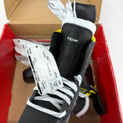New CCM Super Tacks Skates | 9.5 E | CCM274 - Top Flight Hockey