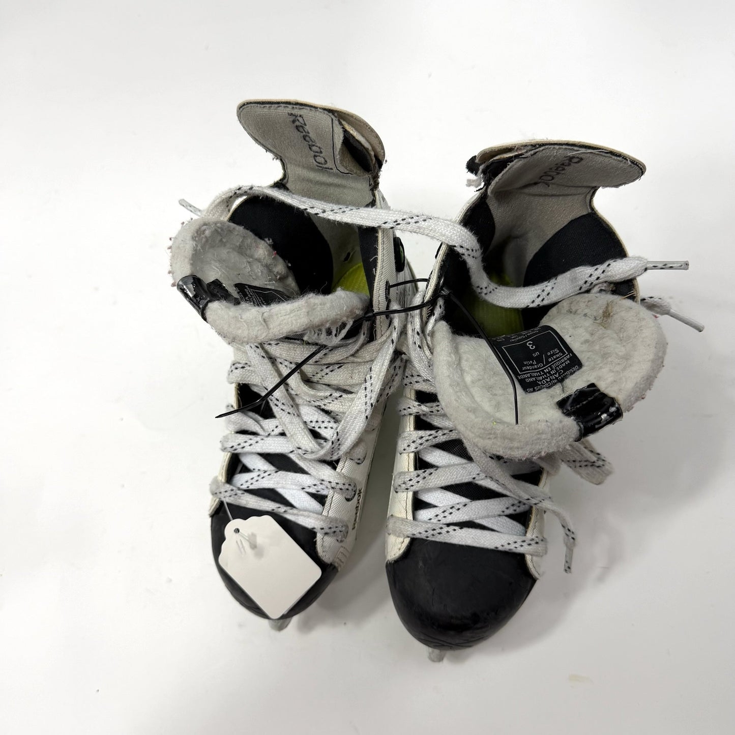Used White Reebok 6K Skates | Size 3 D | AB488