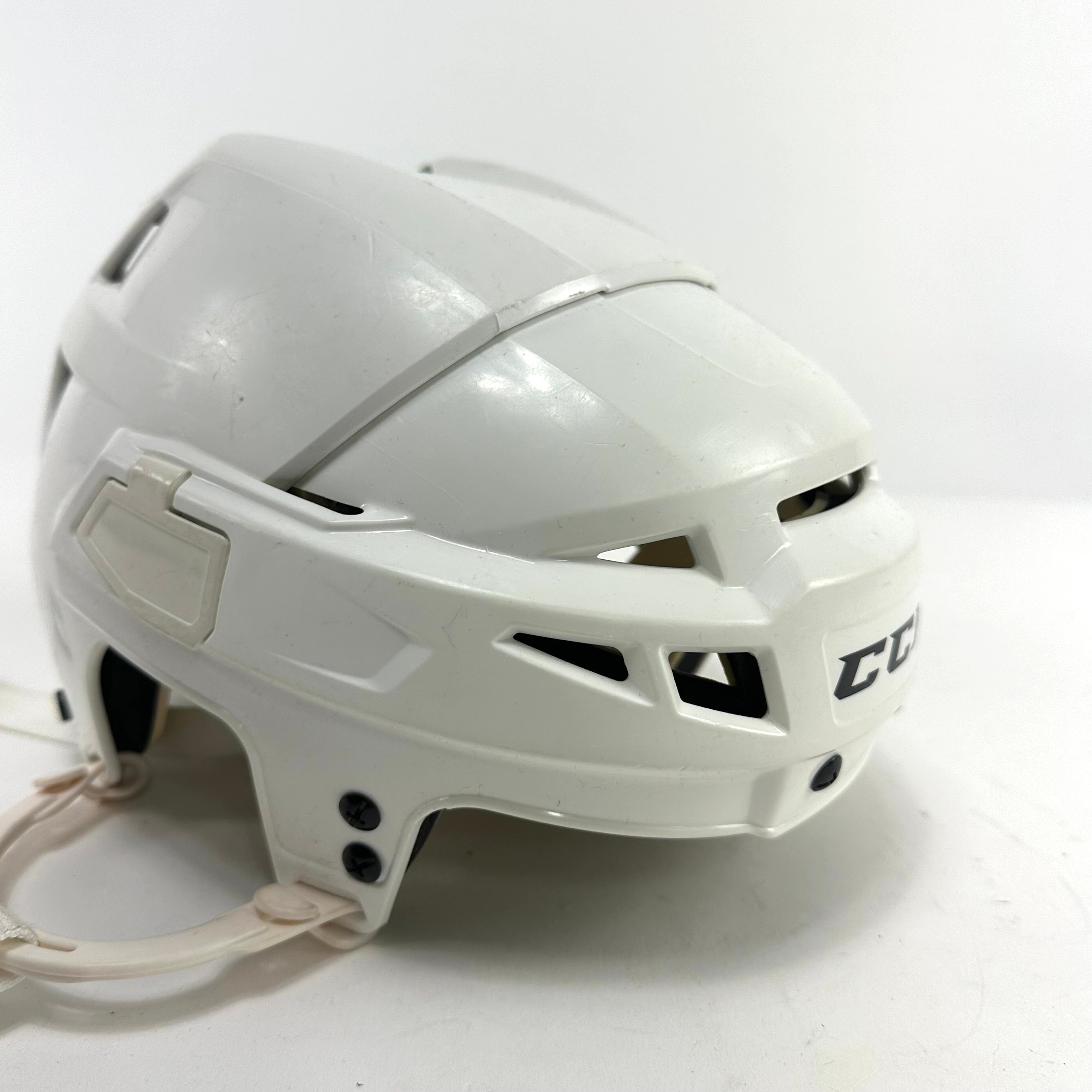 Used White CCM V08 Helmet | Small | L336 - Top Flight Hockey