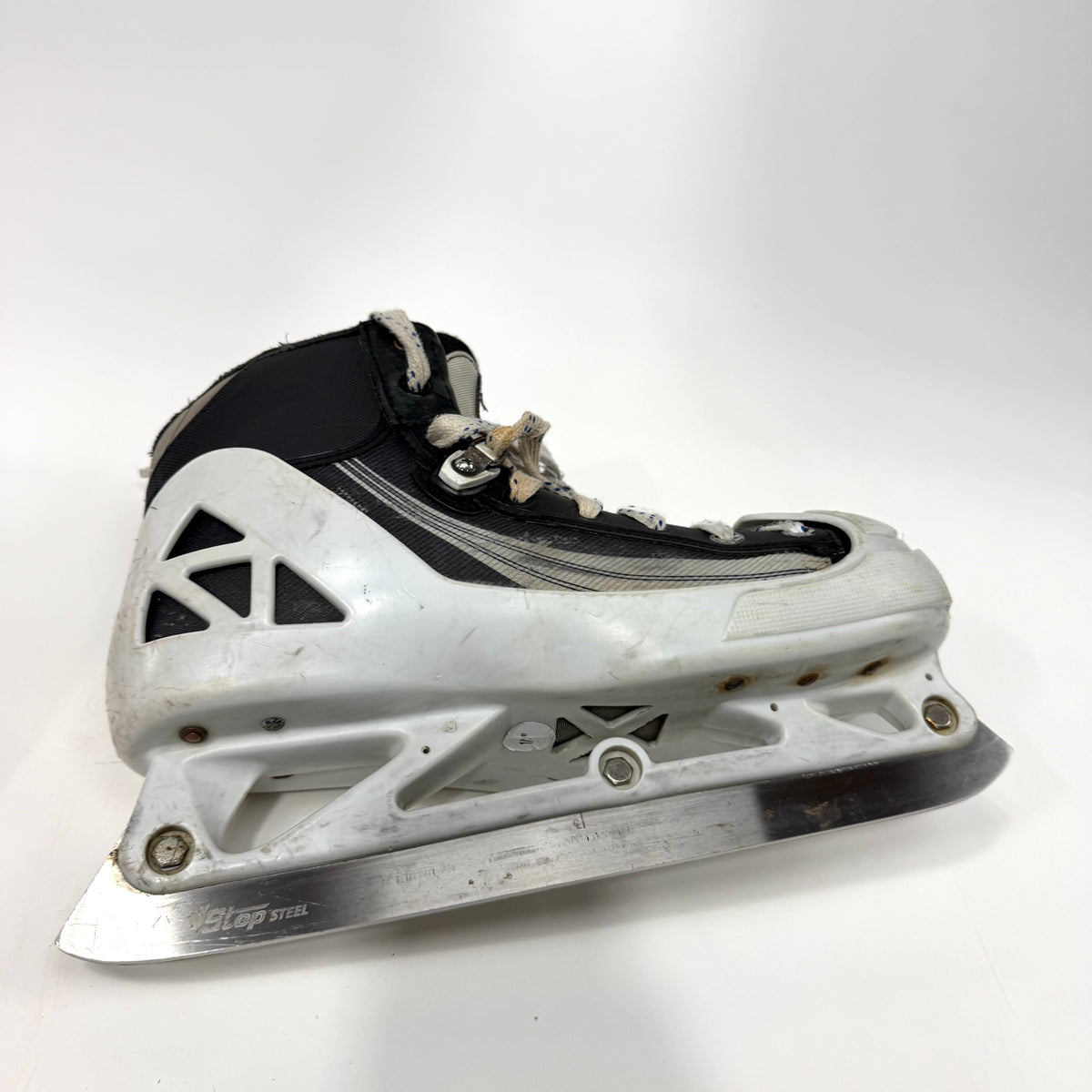 Used Reebok 4k Goalie Skates | Size 9 | AB215 - Top Flight Hockey