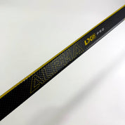Used Left Yellow Warrior Alpha LX2 Pro | 85 Flex P28 Curve Grip | F362 - Top Flight Hockey