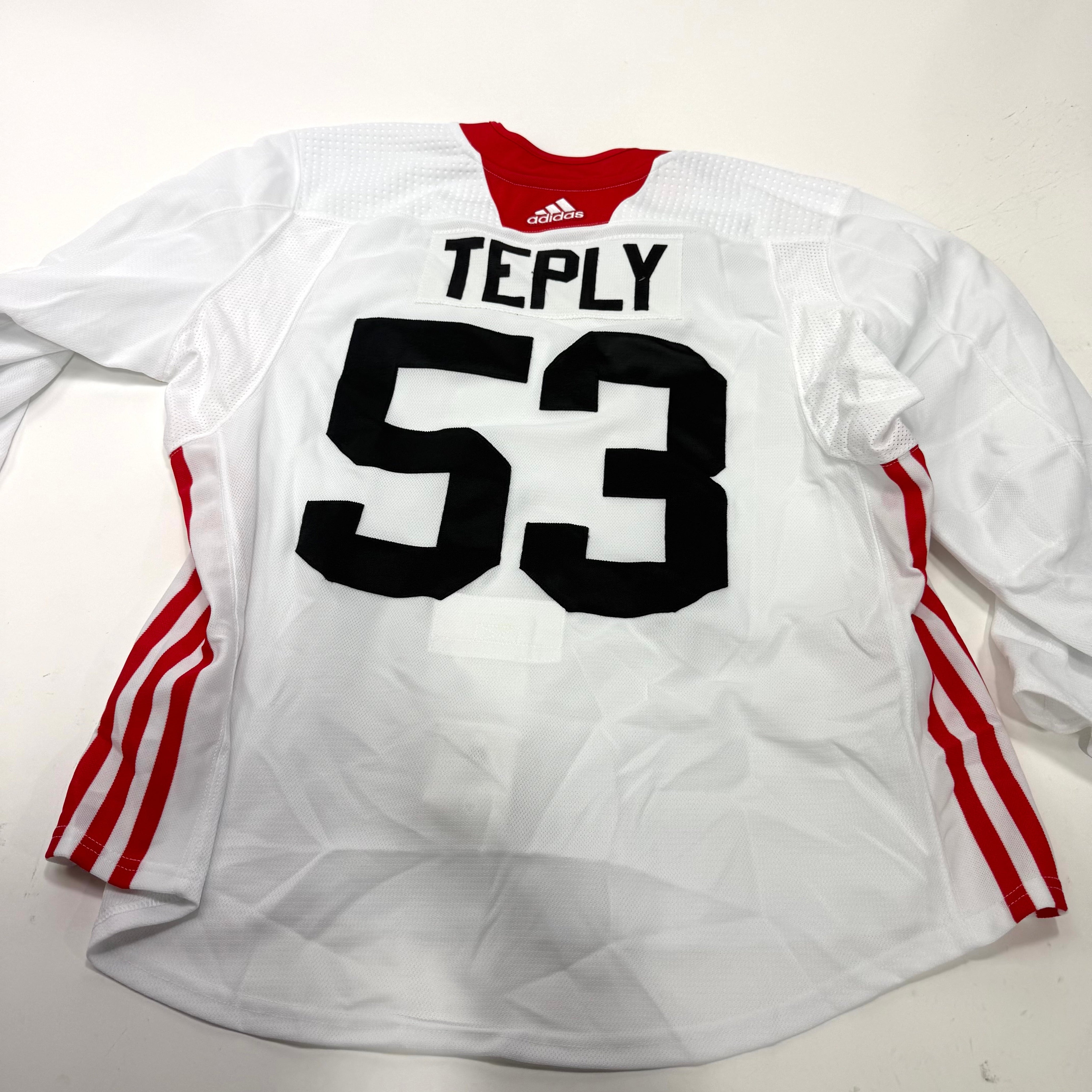 Used White Chicago Blackhawks Adidas MIC Practice Jersey | Size 56 | Teply #53 - Top Flight Hockey
