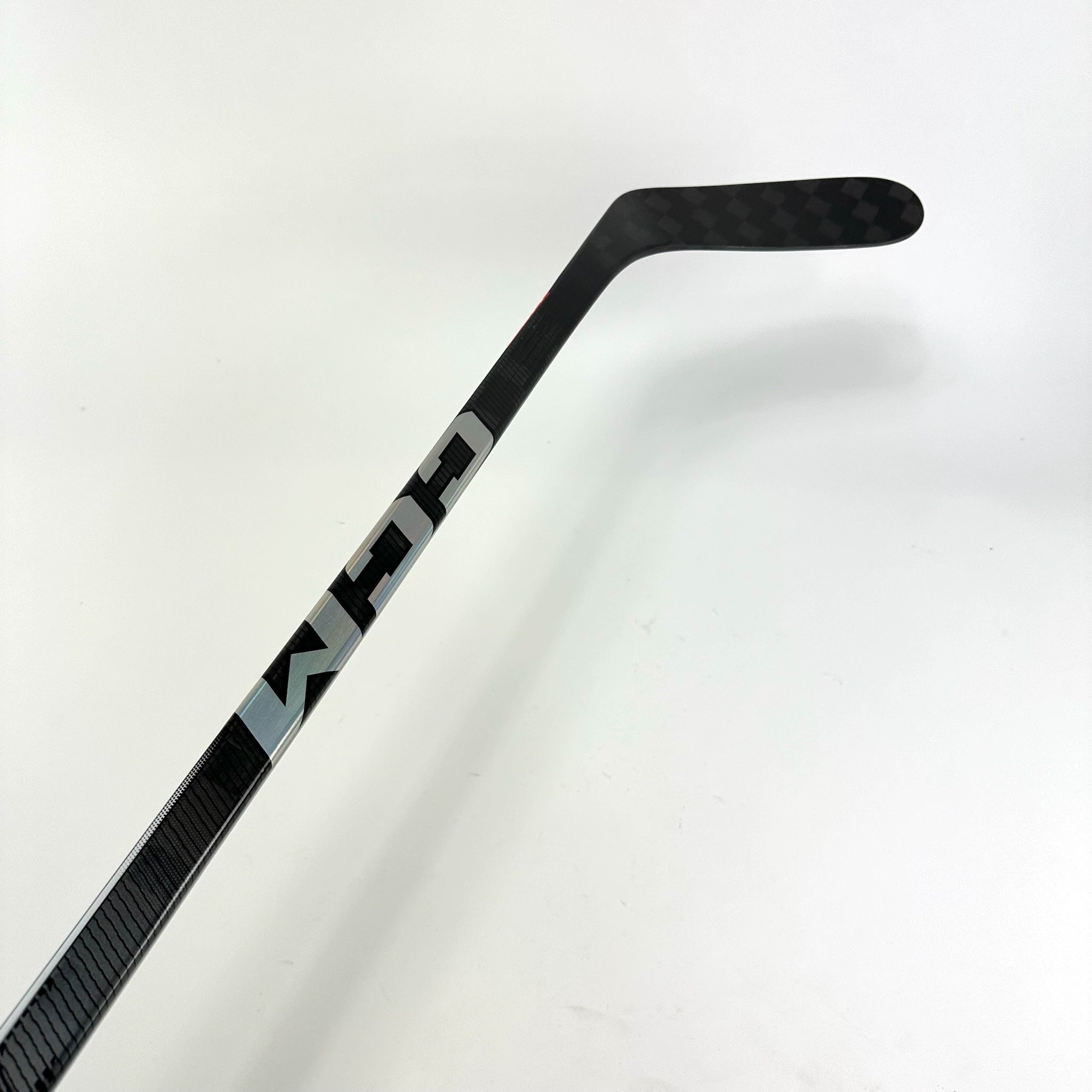 New Right CCM Jetspeed Ft6 Pro | 90 Flex 28M Curve Grip | Schmidt | K103