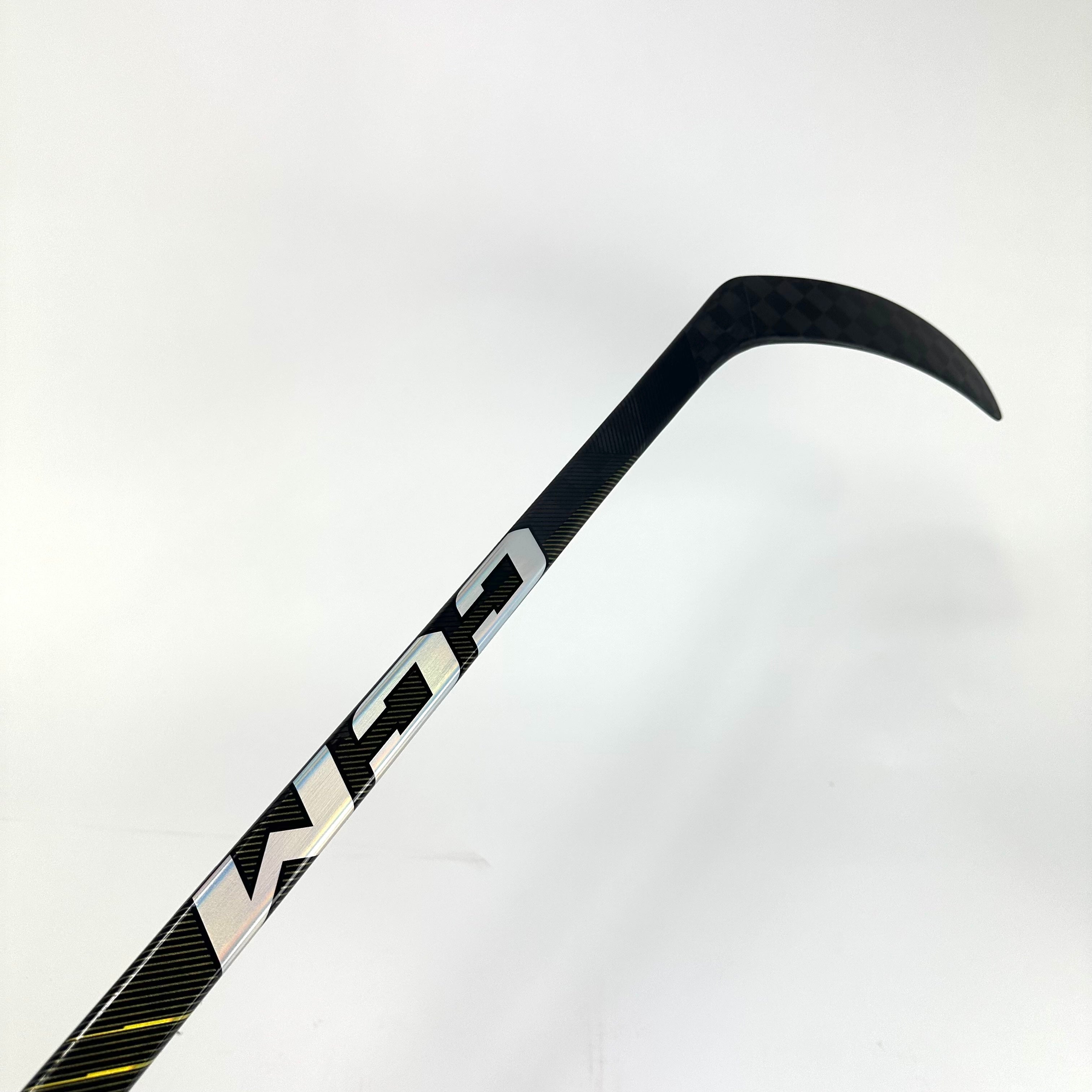 New Left CCM Super Tacks AS5 Pro | 75 Flex P90 Curve Grip | Guay | K54.5