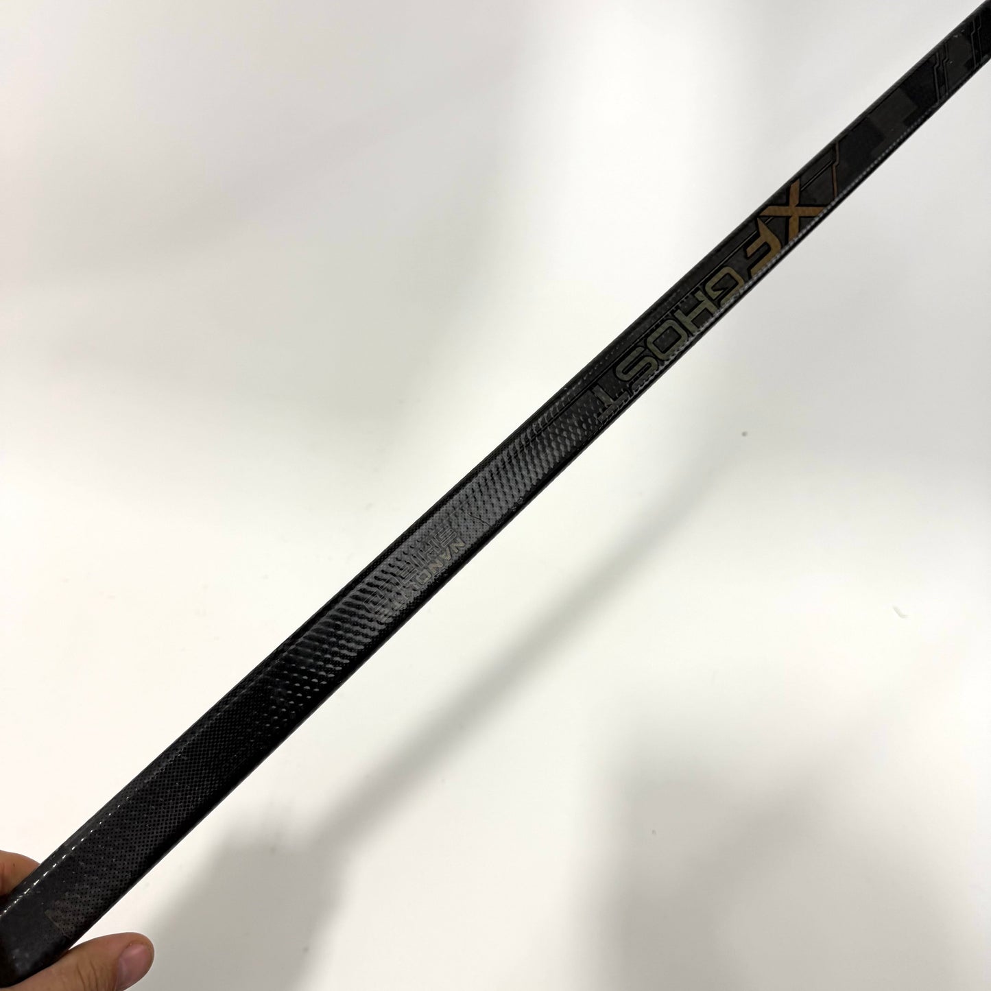 Used Right CCM Tacks XF Ghost | 75 Flex P28 Curve Grip | AB947