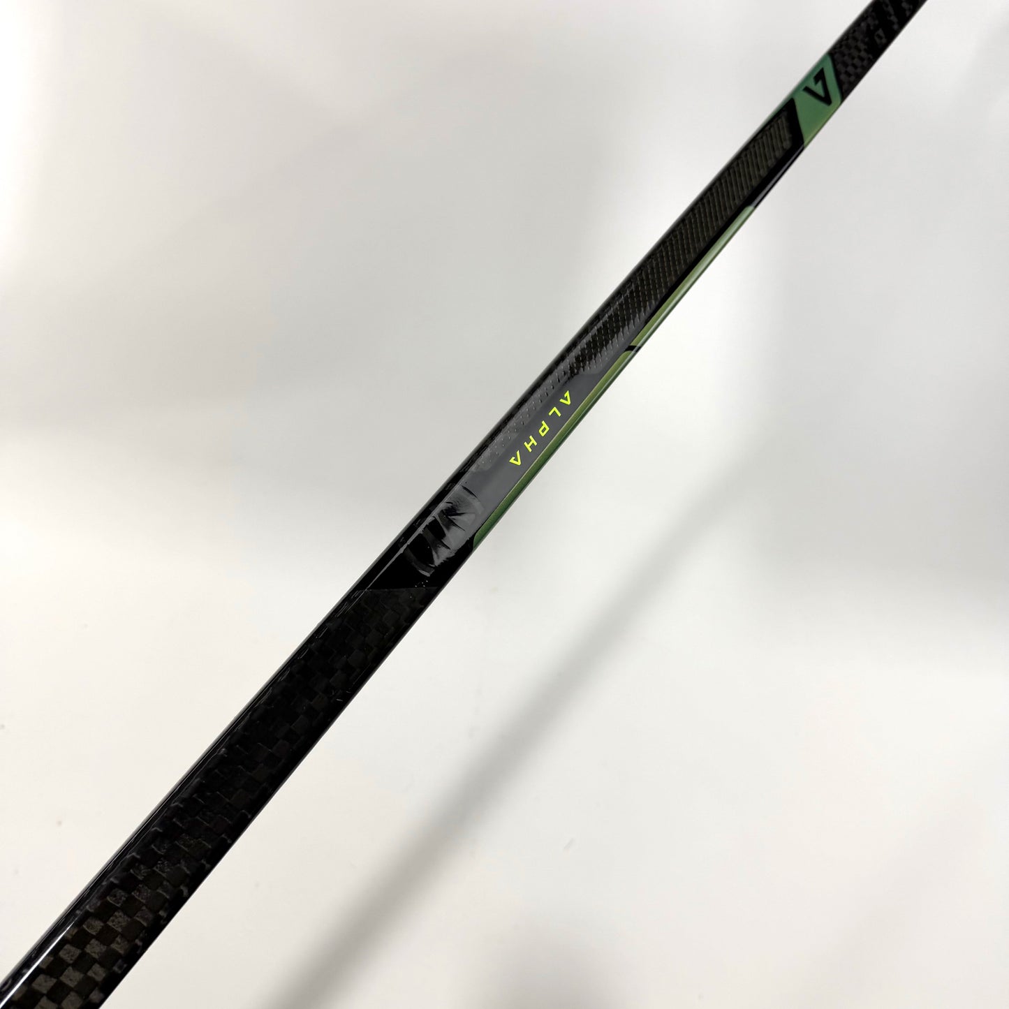 Used Right Warrior Alpha LX3 | 85 Flex W28 Curve Grip | AB909