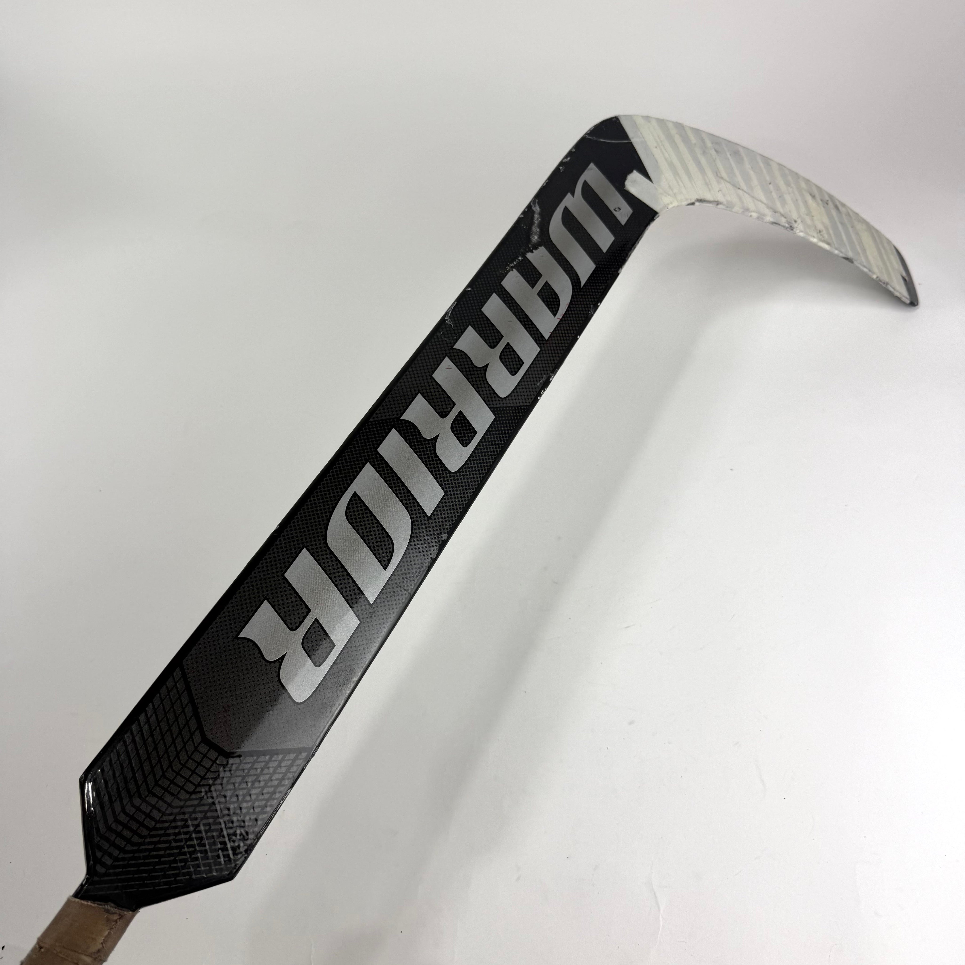 Used Black Regular Warrior Ritual V2E+ Goalie Stick | P31 Curve 26" Paddle | E773 - Top Flight Hockey