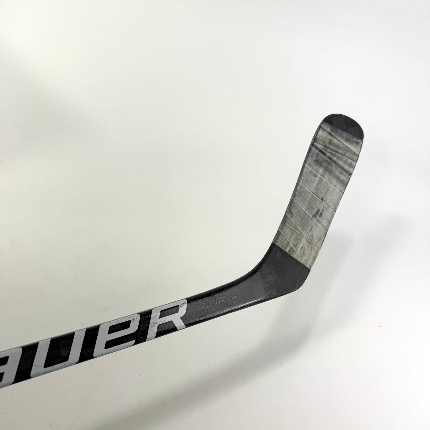 Used Left Red Bauer UltraSonic | 102 Flex Custom P19M Curve Grip | Soderberg | L473
