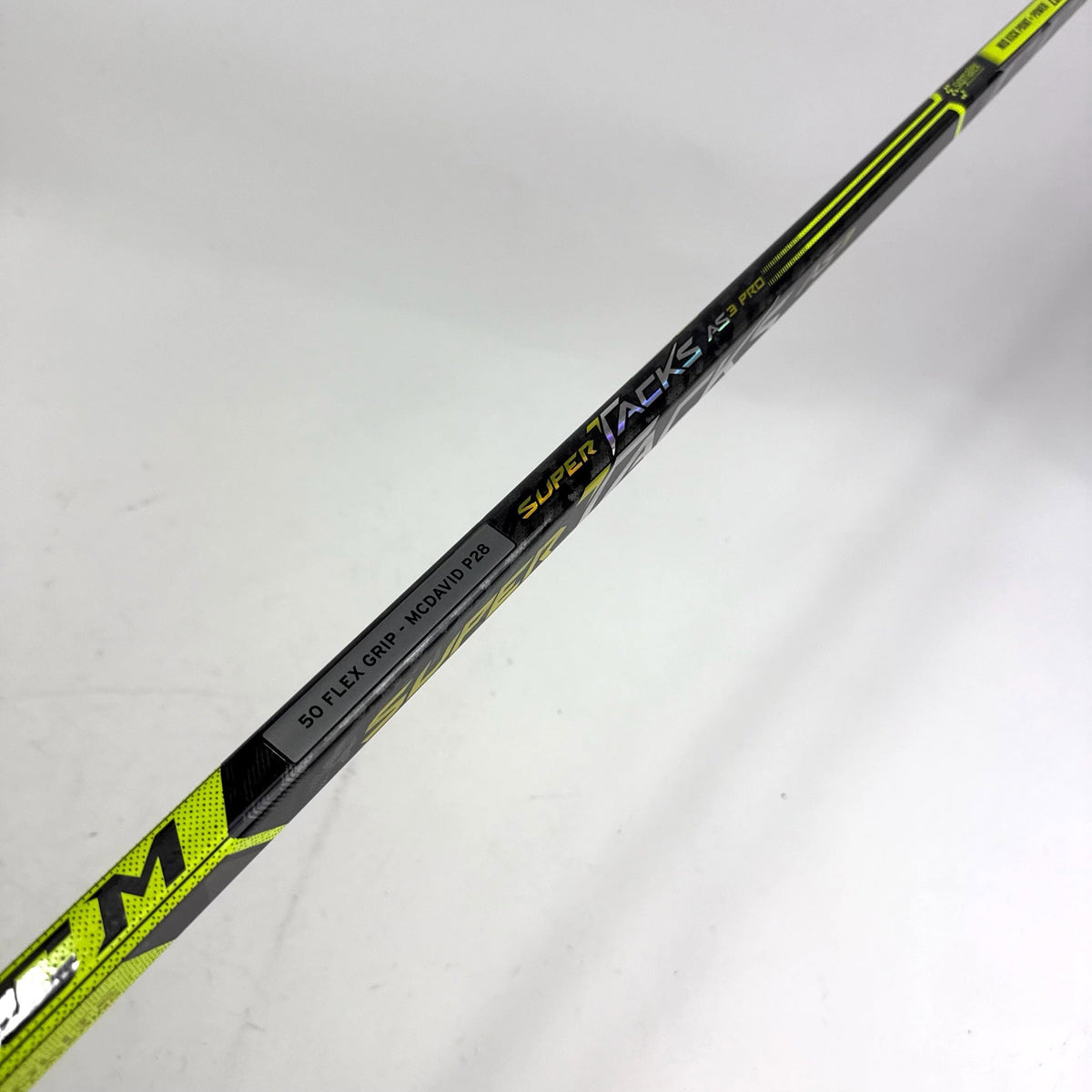 New Left CCM Super Tacks AS3 Pro | 50 Flex P28 Curve Grip | F59