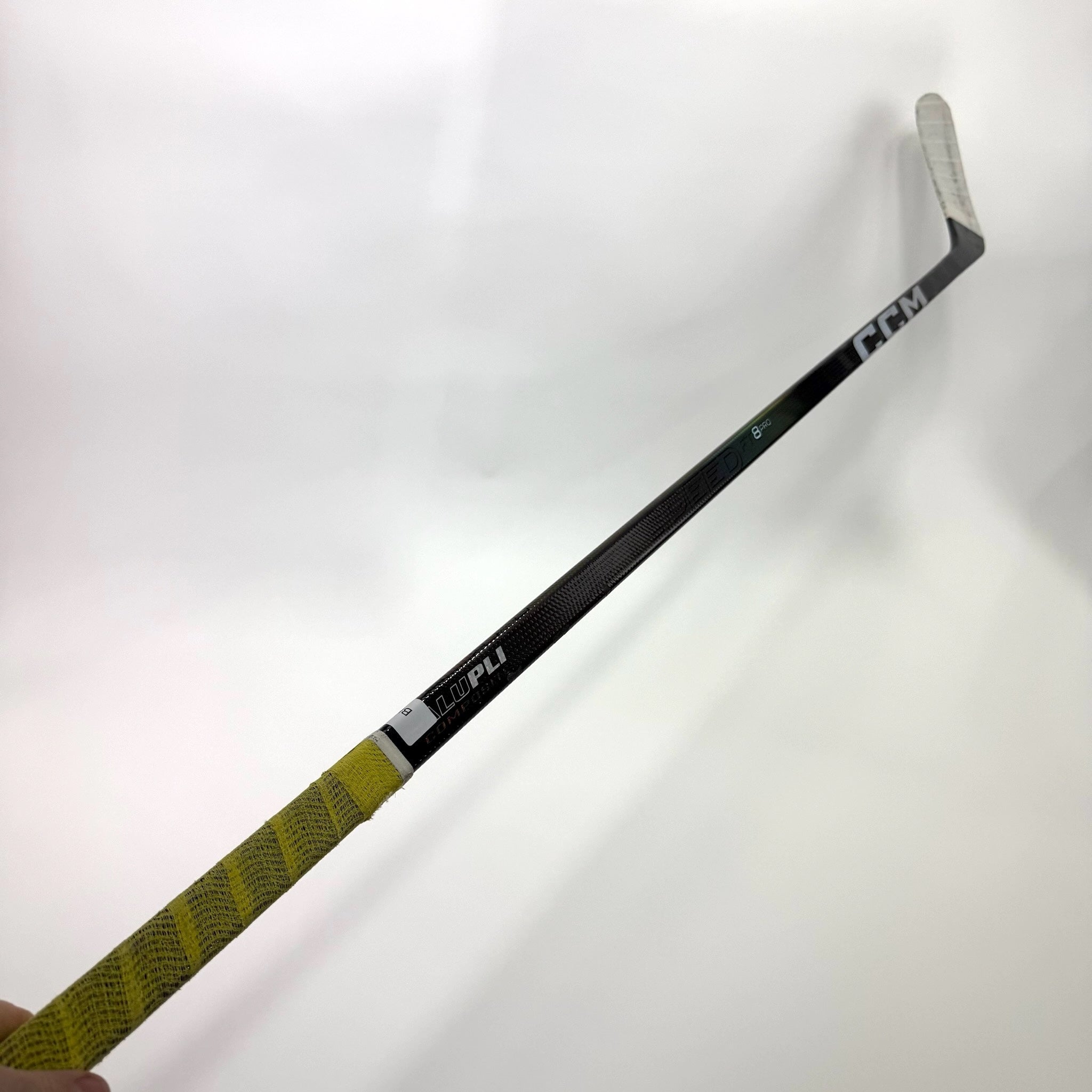 Used Left Black CCM Jetspeed FT8 Pro | 80 Flex P90TM Curve Grip | BH418 - Top Flight Hockey
