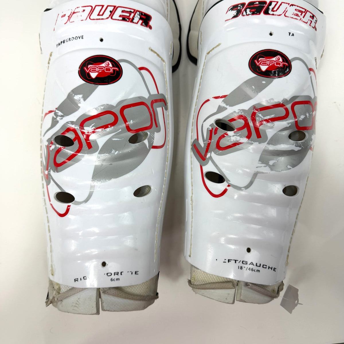 Used Bauer Vapor 6 Shin Guards | 18" | AB675