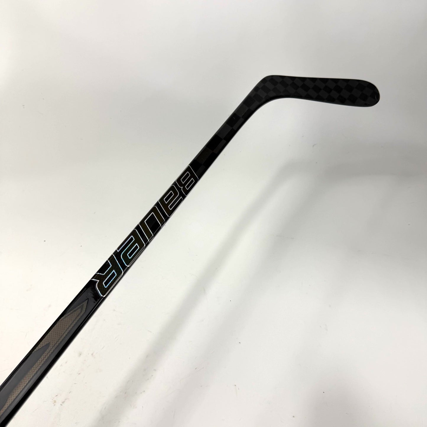 New Right Black Bauer Supreme Fuse | 95 Flex P92 Curve Grip | AB548