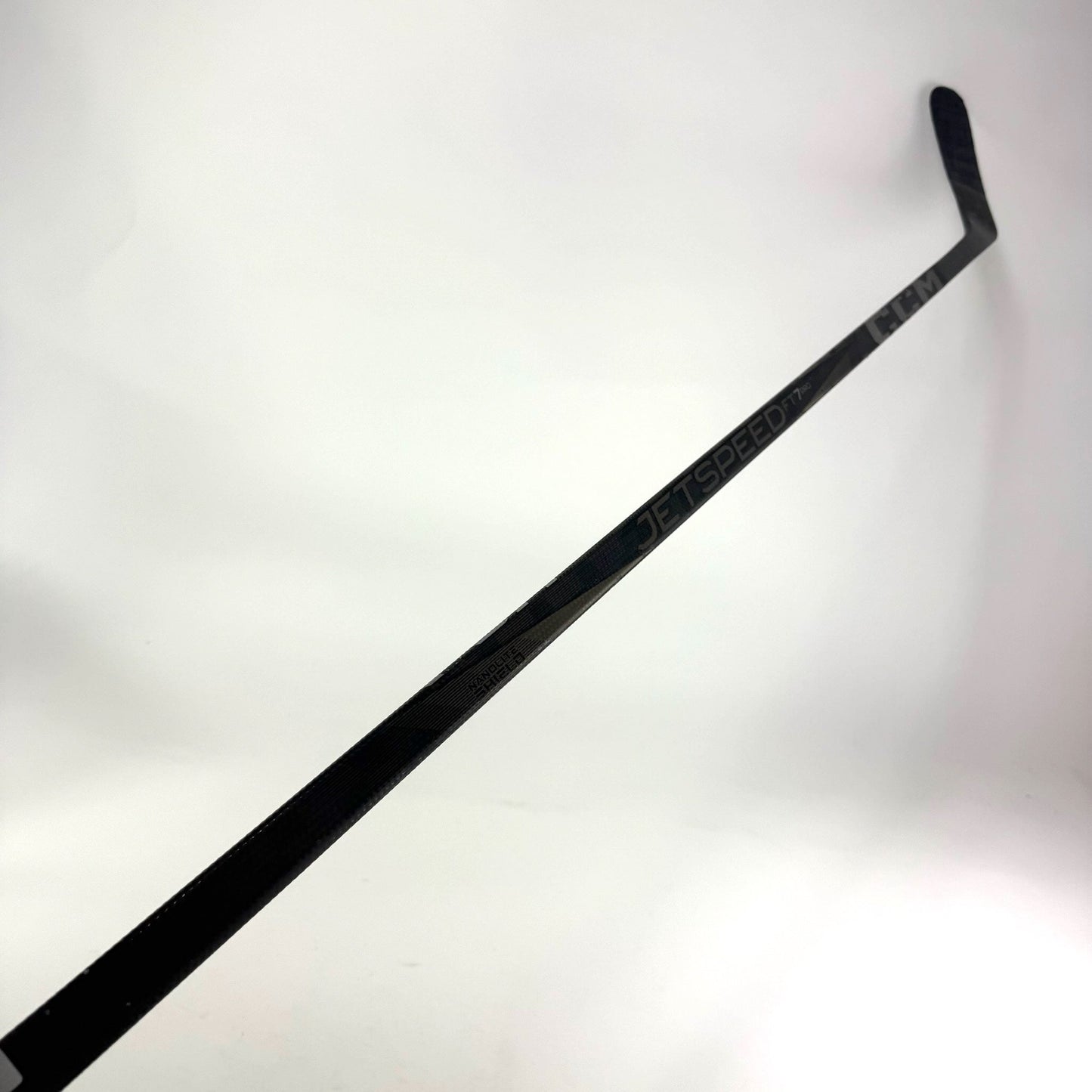Used Left Black CCM Jetspeed FT7 Pro | 95 Flex P92M Curve Grip | D253