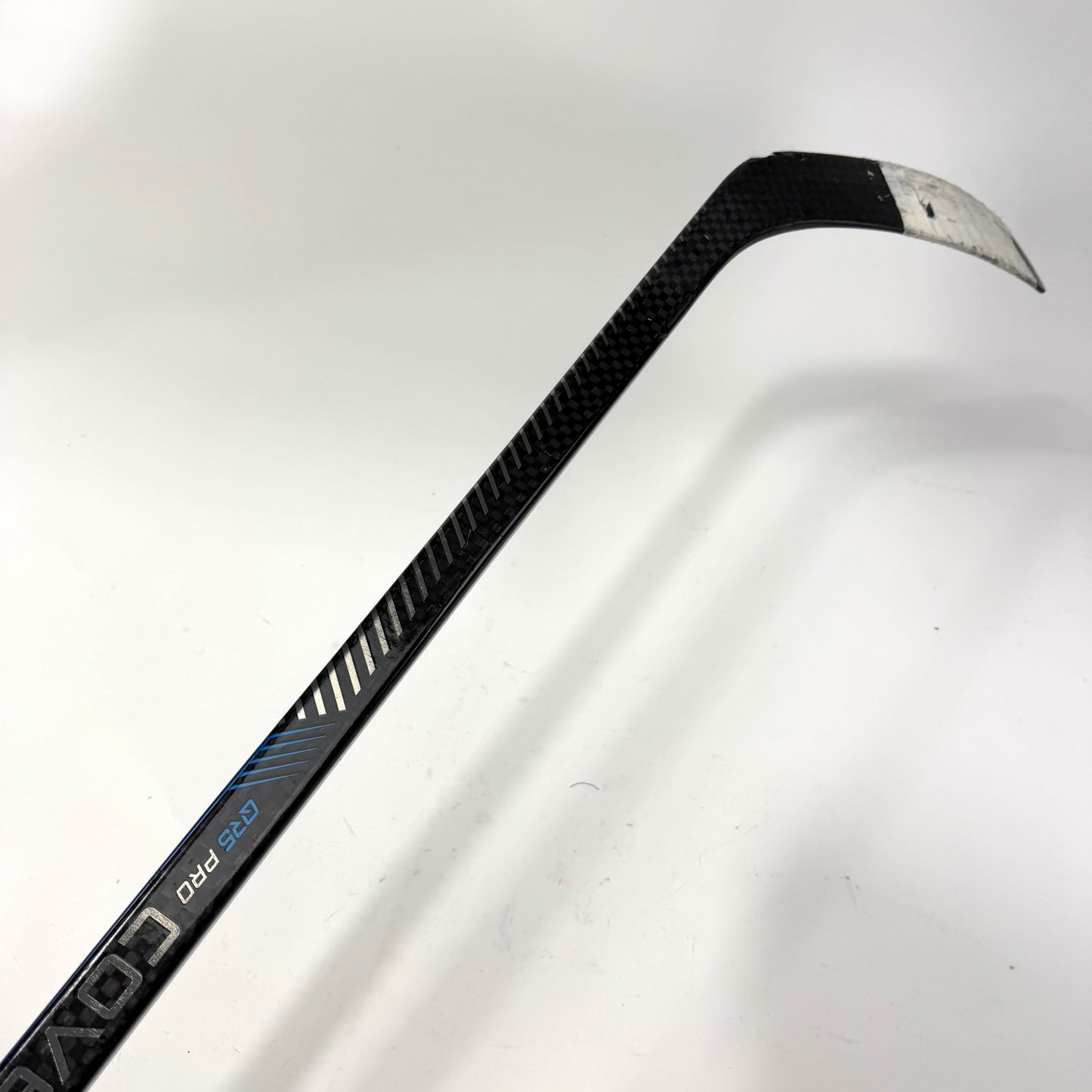 Used Left Blue Warrior Covert QR5 Pro | 65 Flex P28 Curve Grip | D229