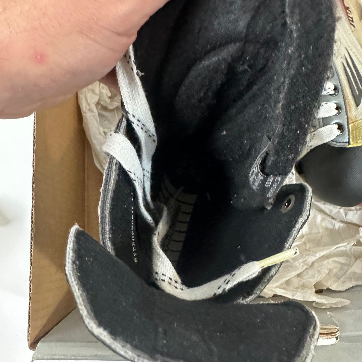 Brand New Bauer Vapor XIX Skates | Size 6EE | Q307 - Top Flight Hockey