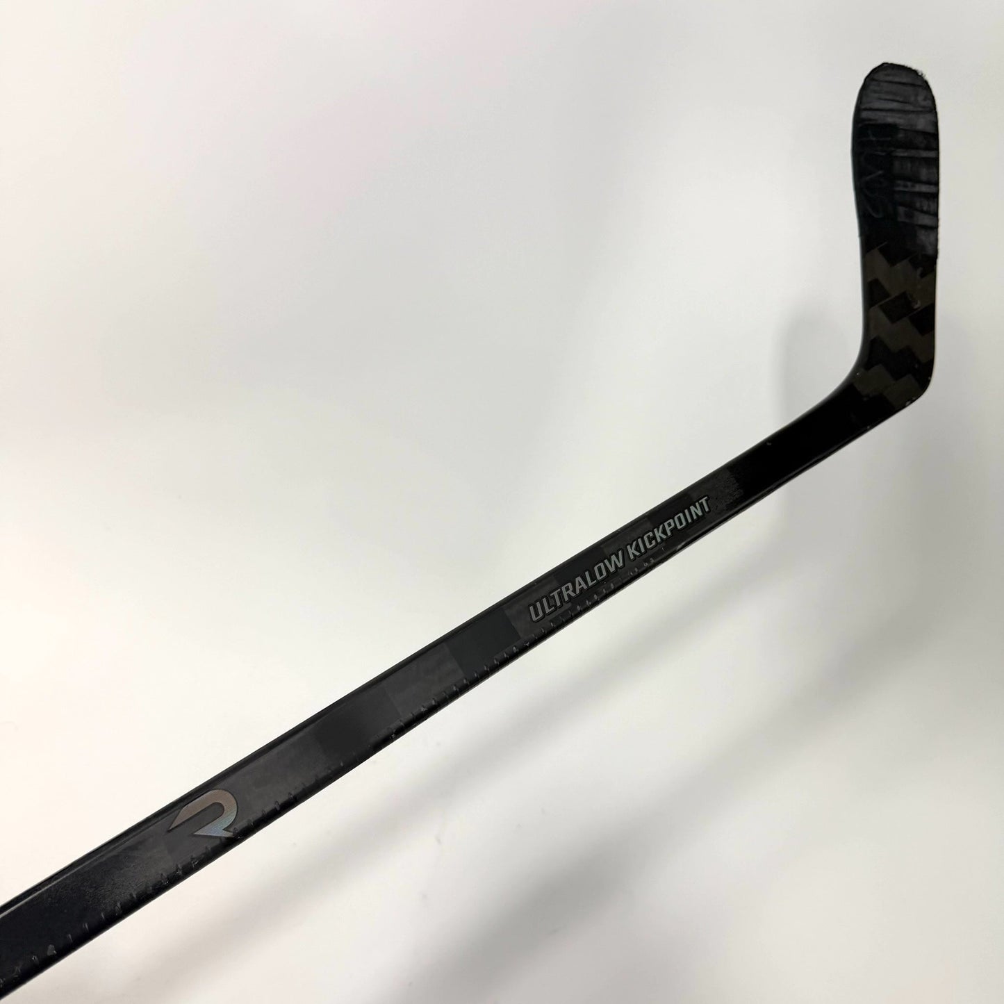 Used Left CCM Ribcor Trigger 10 Pro | 100 Flex P28 Curve Grip | AB987 - Top Flight Hockey