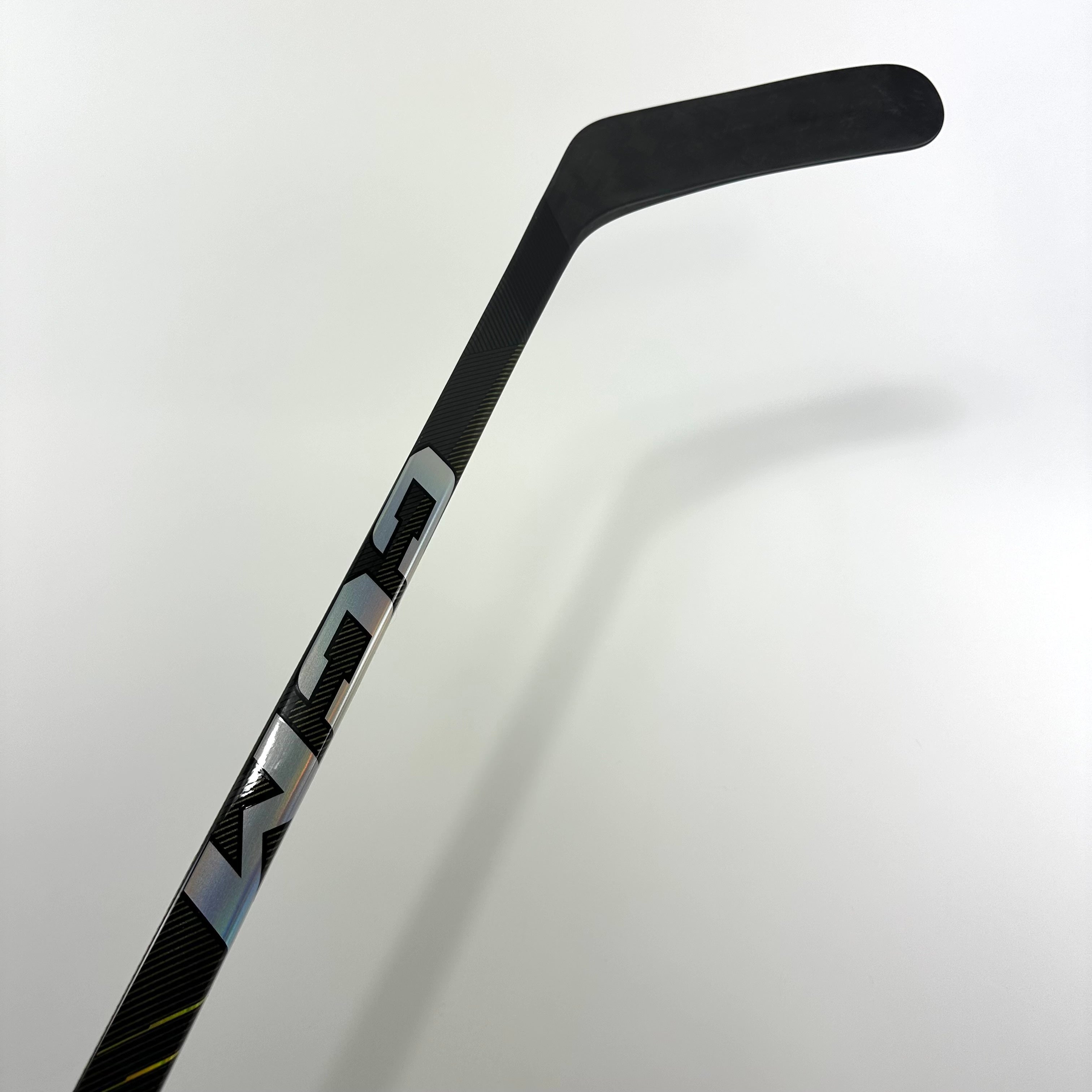 New Right CCM Tacks AS5 Pro | 95 Flex P90M / P19M Curve Grip | Seth Jones | C193