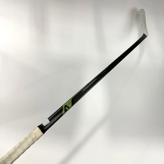 Used Left Warrior Alpha LX3 | 75 Flex W28 Curve Grip | AB902