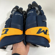 Brand New CCM HGQLXP Gloves Buffalo Sabres 15"