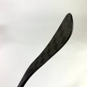 Used Right CCM Ribcor Trigger 8 Pro | 85 Flex | P90T Curve Grip | E727 - Top Flight Hockey