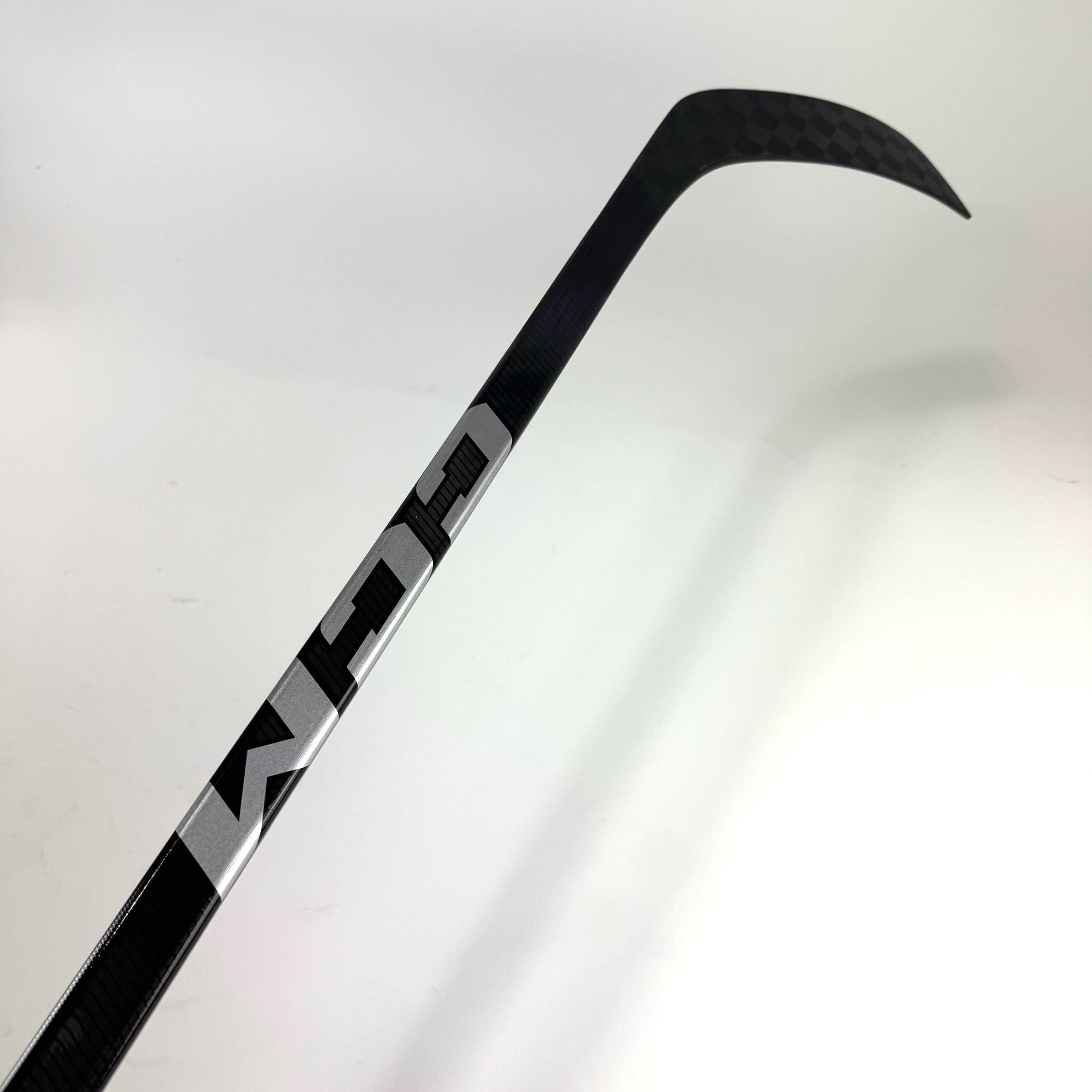 New Left CCM Jetspeed FT+ | 95 Flex P28 Curve Grip | D288 - Top Flight Hockey