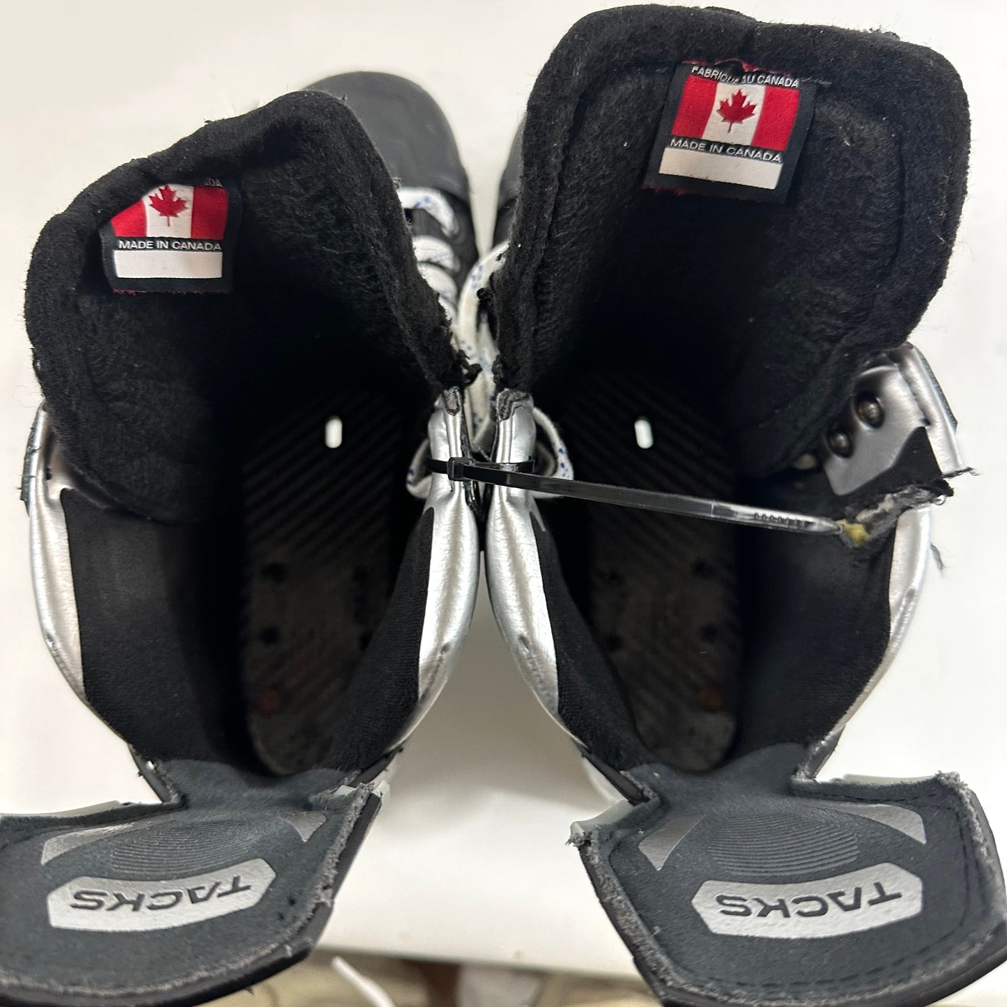 Used CCM Super Tacks ASV Pro Skates | Size 11D | A1064