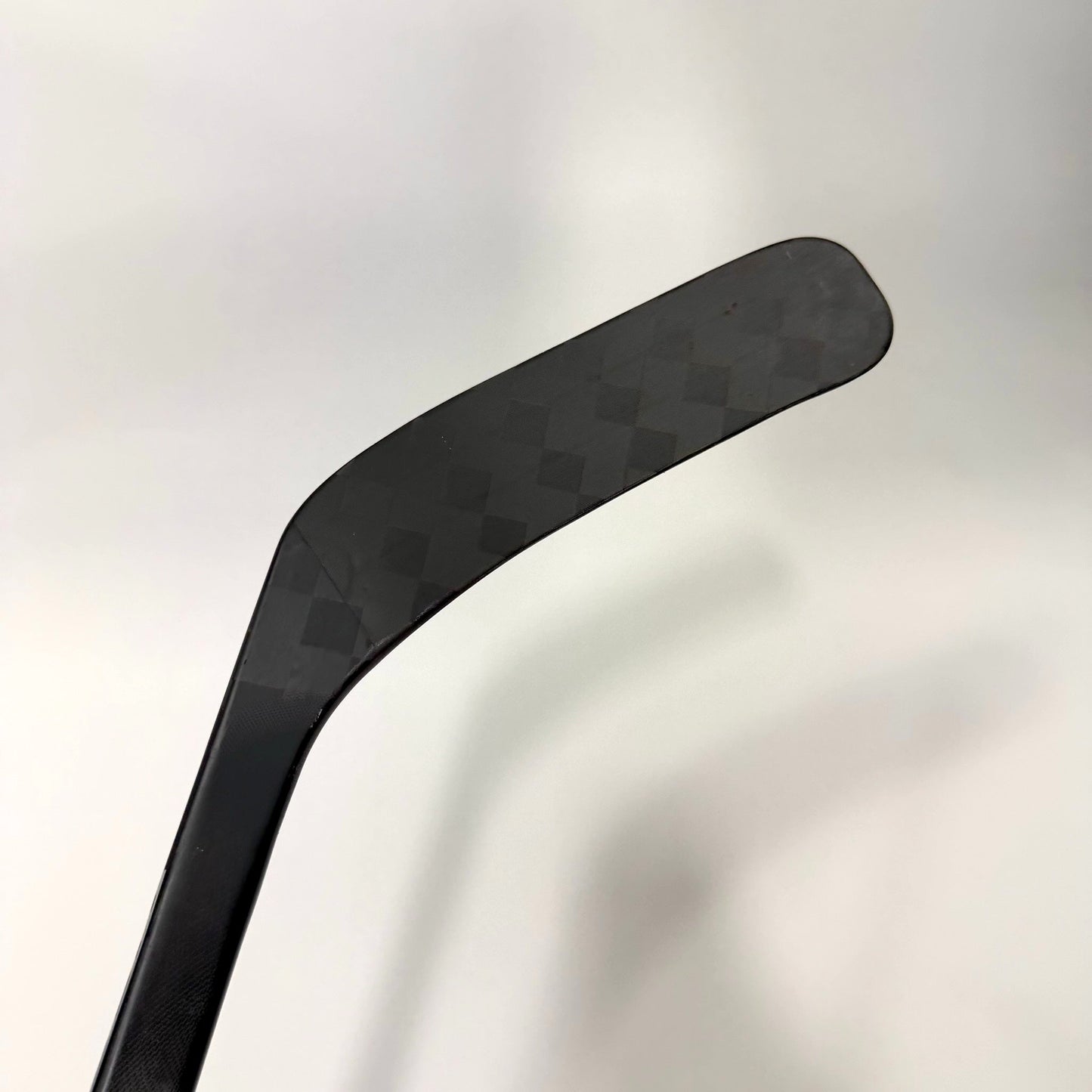 New Right Black CCM Jetspeed FT8 Pro | 85 Flex P40 Square Toe Curve Grip | AB453
