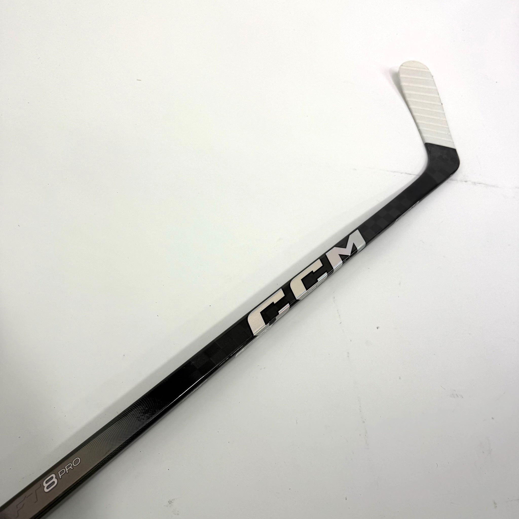 Used Left Black CCM Jetspeed FT8 Pro | 85 Flex P92 Curve Grip | Jason Dickinson | BH126 - Top Flight Hockey