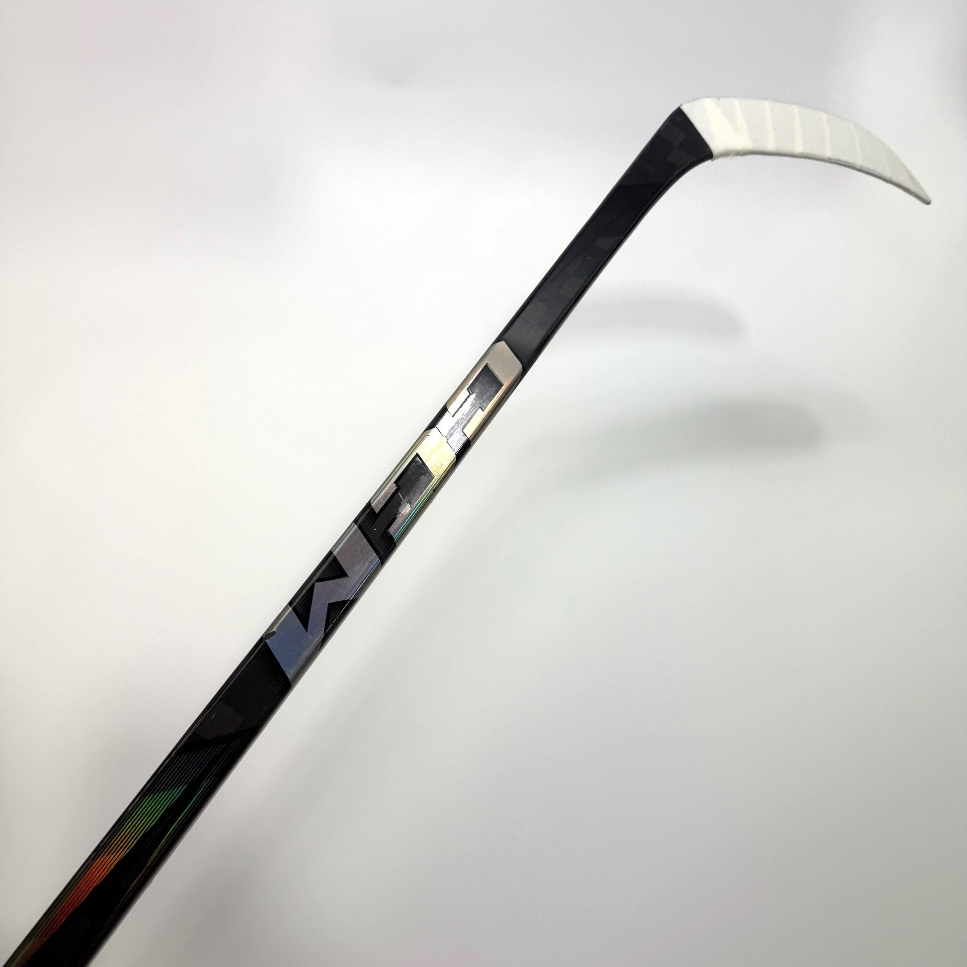 Used Left Black CCM Jetspeed FT7 Pro | 80 Flex P28 Curve Grip | BH422 - Top Flight Hockey