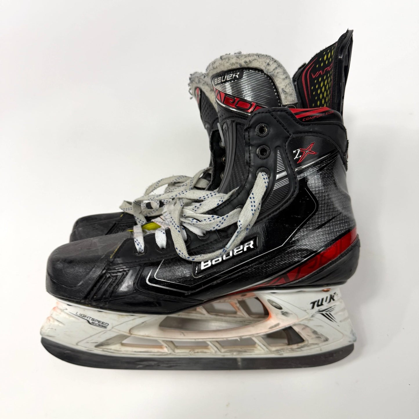 Used Bauer Vapor 2X Skates | Size 10 D | J139