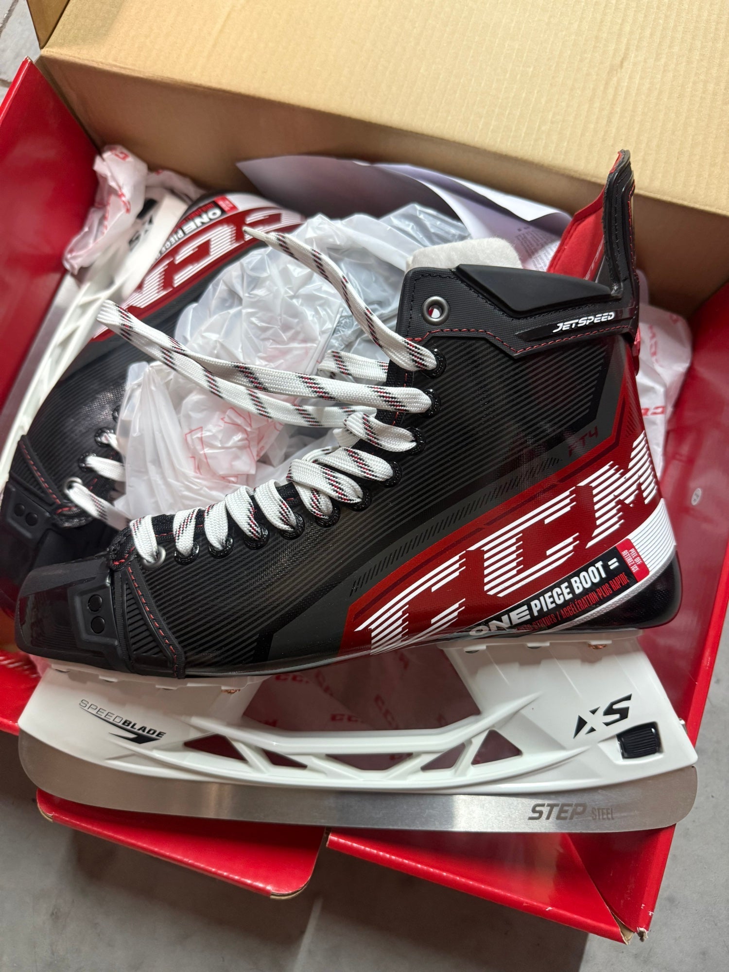 New CCM Jetpseed FT4 Skates | Size 11.5 Tapered | #191520206079 - Top Flight Hockey