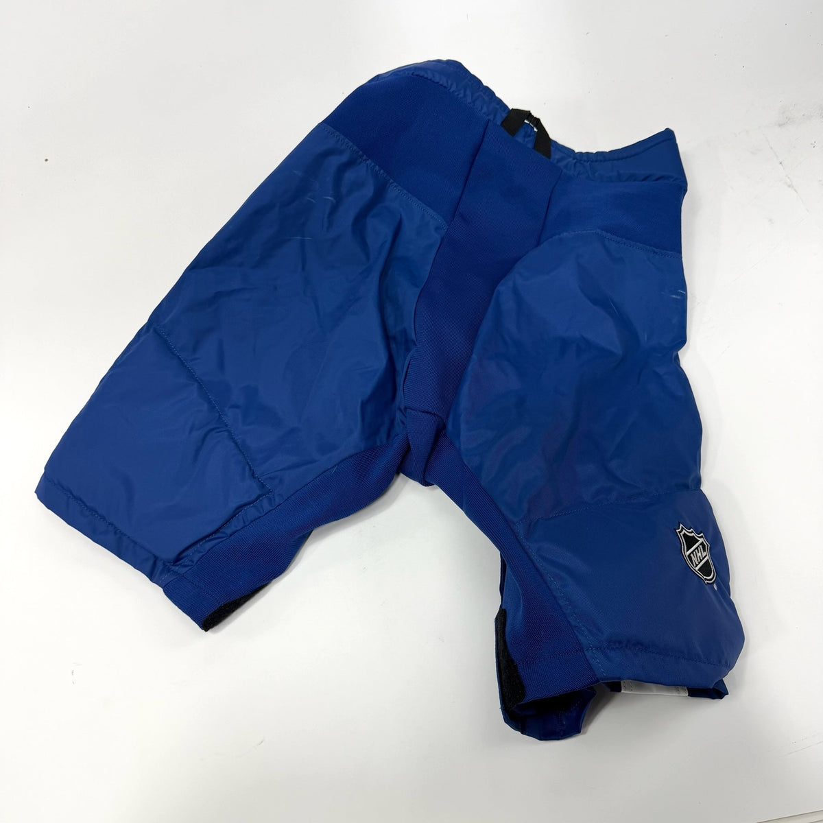 Used Toronto Maple Leafs CCM PP90 Shell | Medium | AB121 - Top Flight Hockey