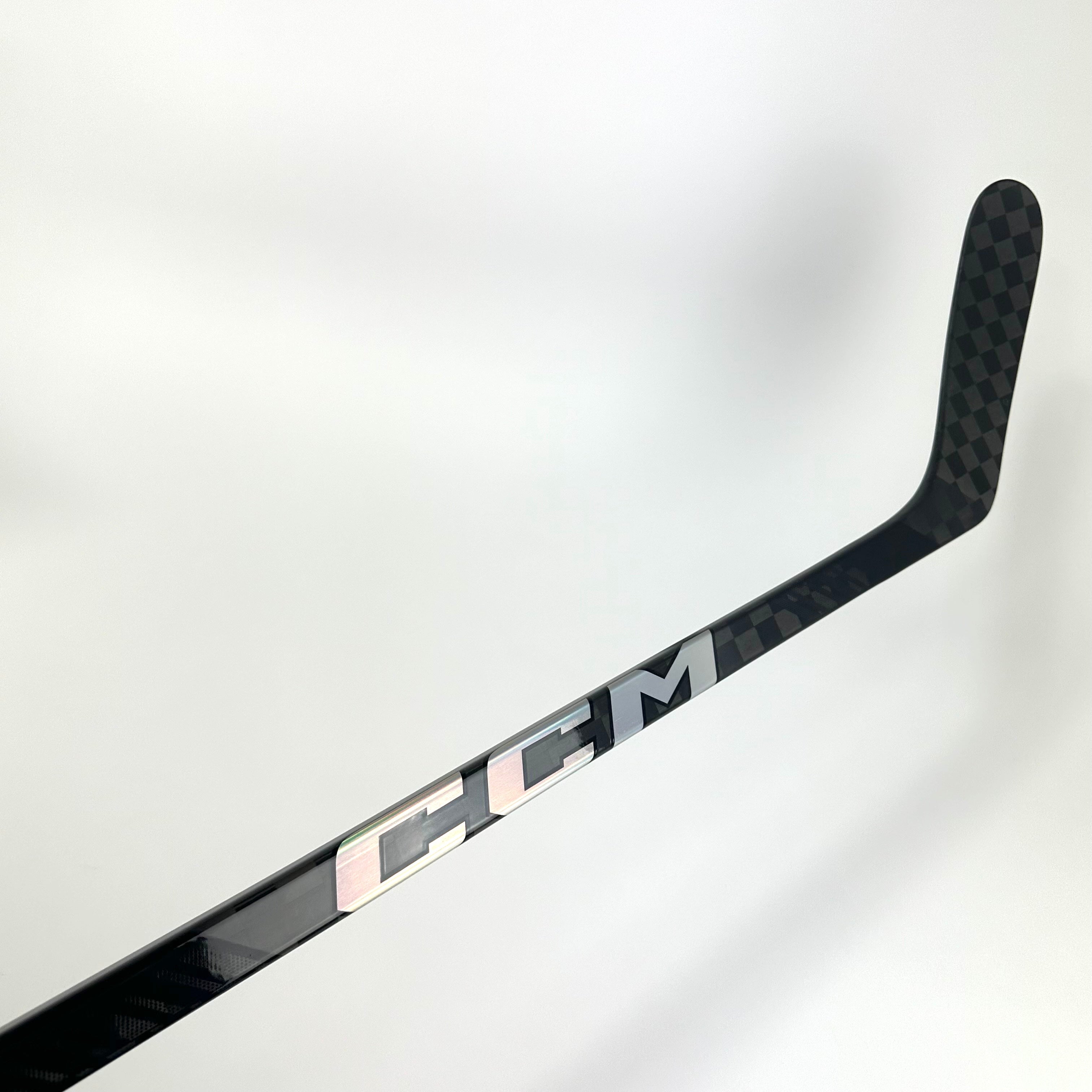 New Left CCM Tacks AS6 Pro | 110 Flex P28M Curve Grip | Bahl L171