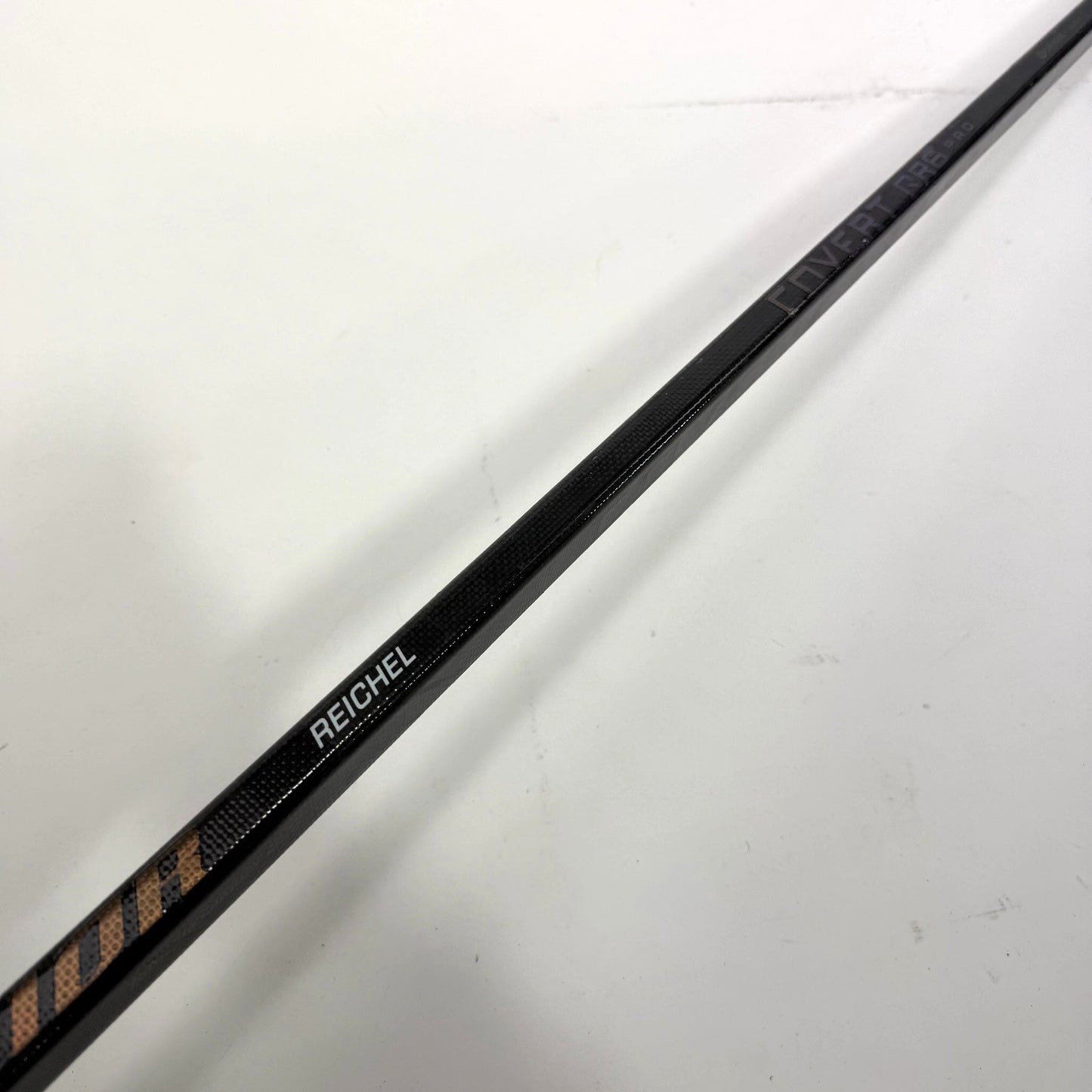 Used Left Warrior Covert QR6 Pro | 85 Flex w03 Curve Grip | Lukas Reichel | SIGNED - #BH164