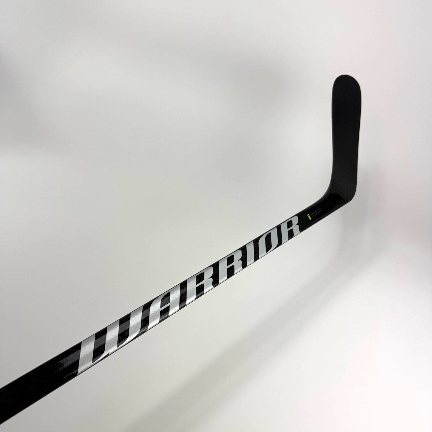 New Left Warrior Alpha LX2 | 75 Flex W90 Curve Grip | R536