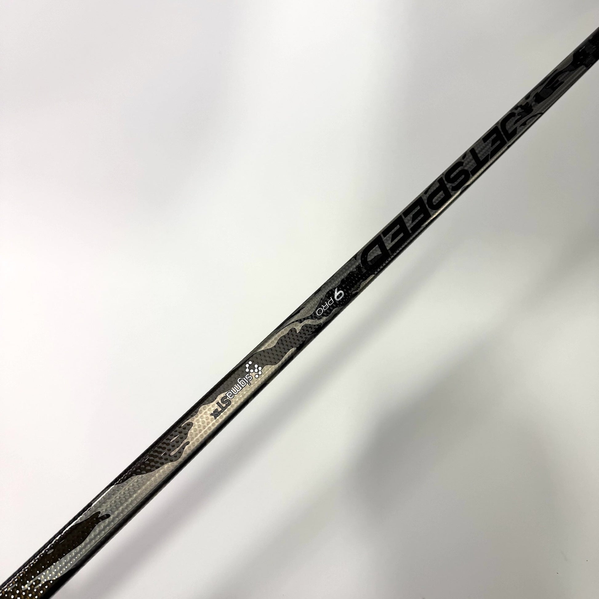 UNRELEASED - New Left Chrome CCM Jetspeed FT9 Pro | 90 Flex P92M Curve Grip | J185 - Top Flight Hockey