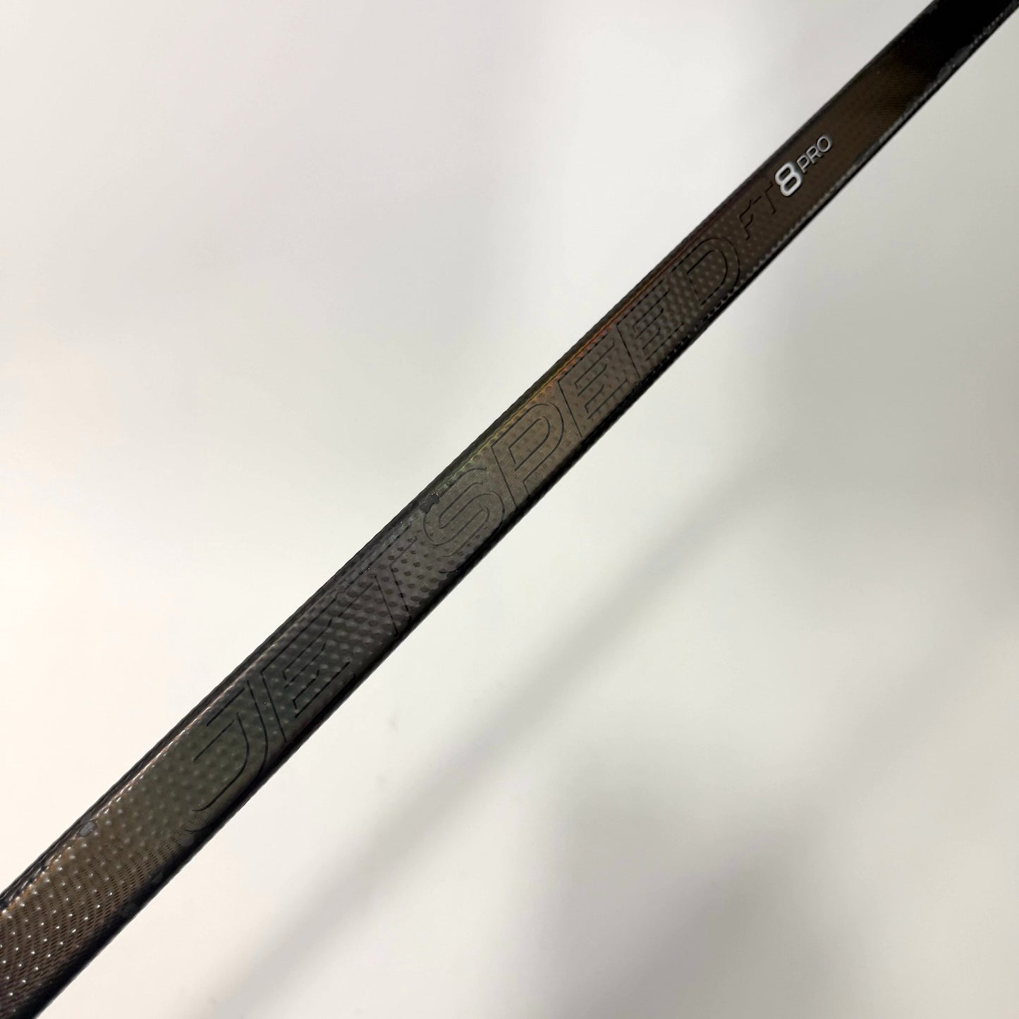 Used Left Black CCM Jetspeed FT8 Pro | 70 Flex P28 Curve Grip | AB989