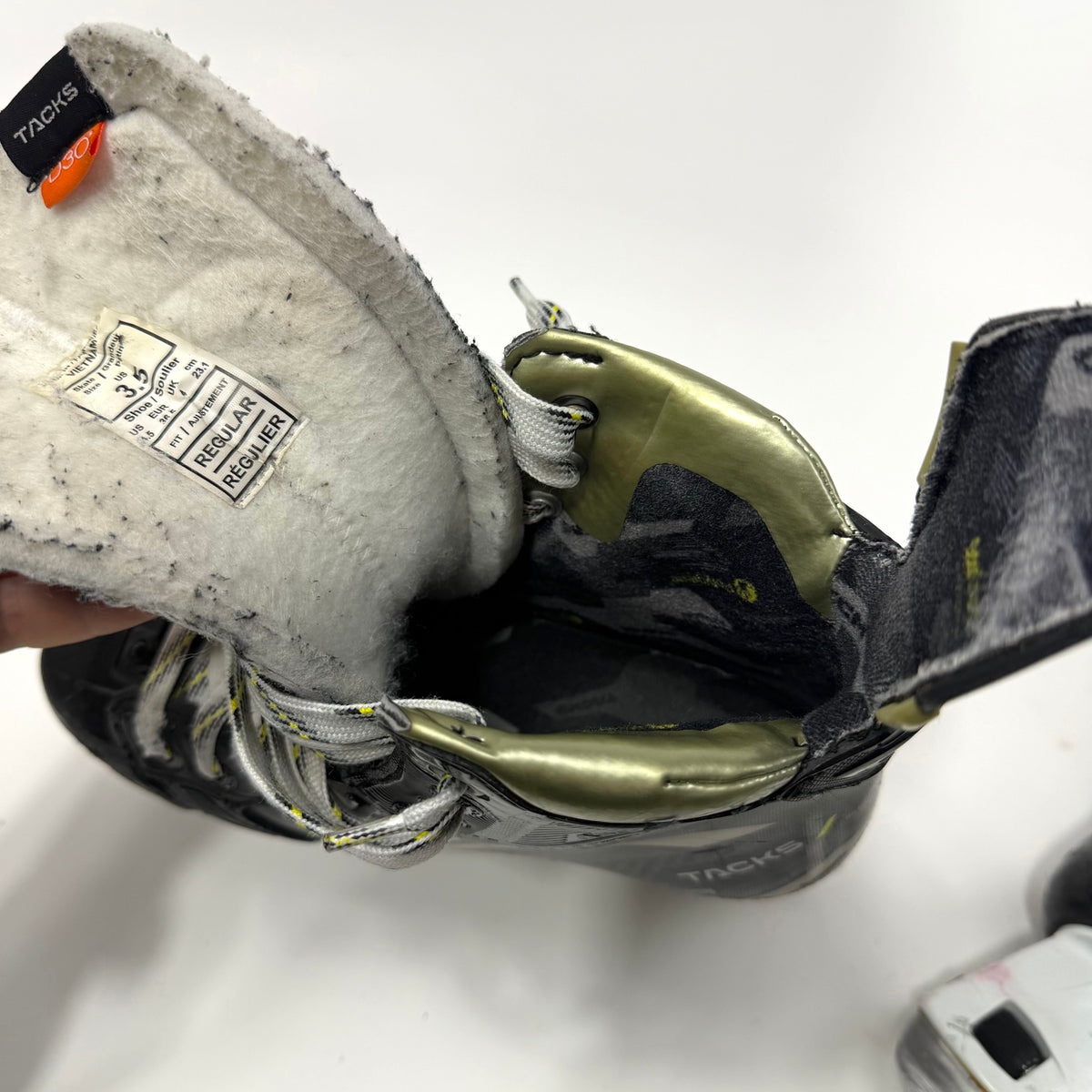 Used CCM Tacks ASV Skates | Size 3.5 Regular | AB216 - Top Flight Hockey
