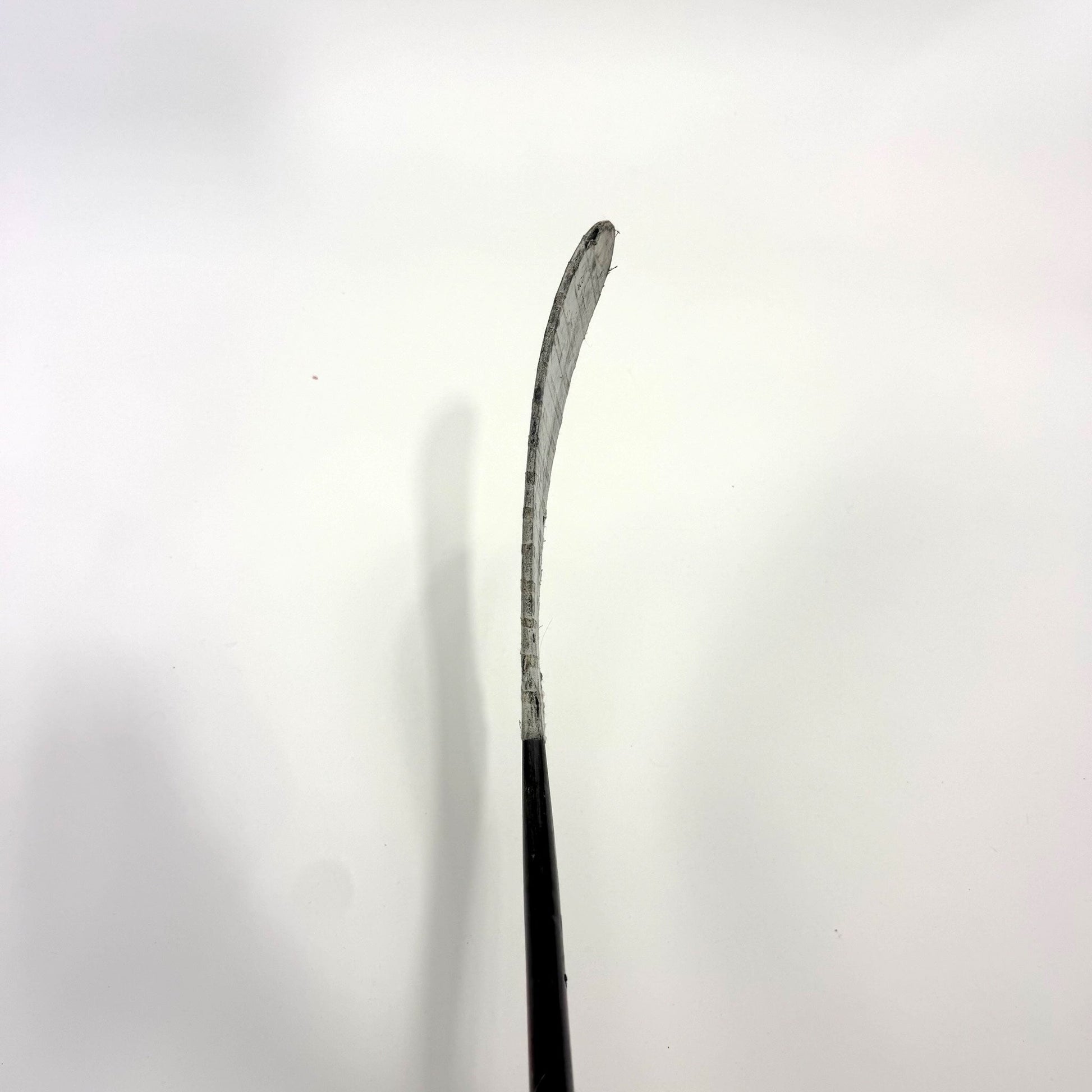 Used Left Bauer Vapor Hyperlite 2 | 65 Flex P28 Curve Grip | BH497 - Top Flight Hockey