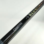 New Right CCM Trigger 8 Pro | 80 Flex Custom Curve Grip | Chaffee | K137